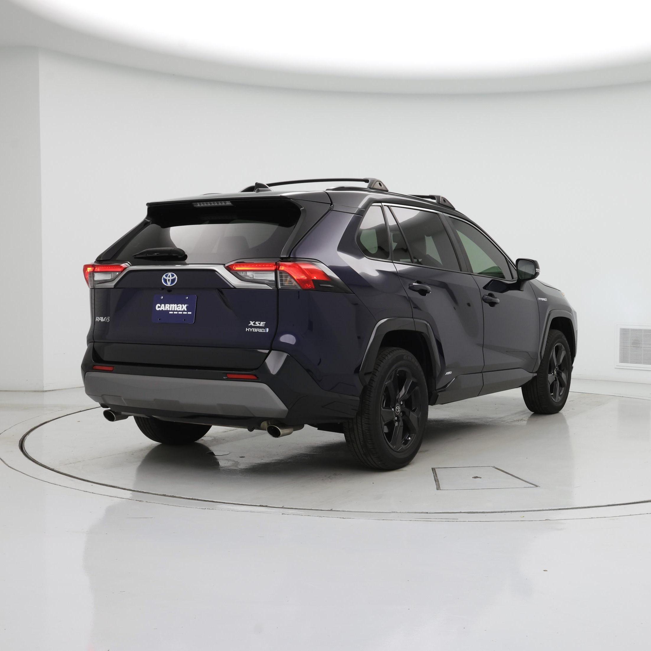 Thumbnail: 2019 Toyota RAV4 - 8