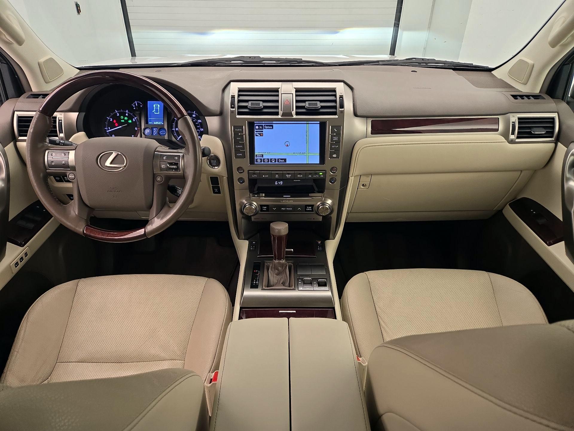 Thumbnail: 2016 Lexus GX - 9