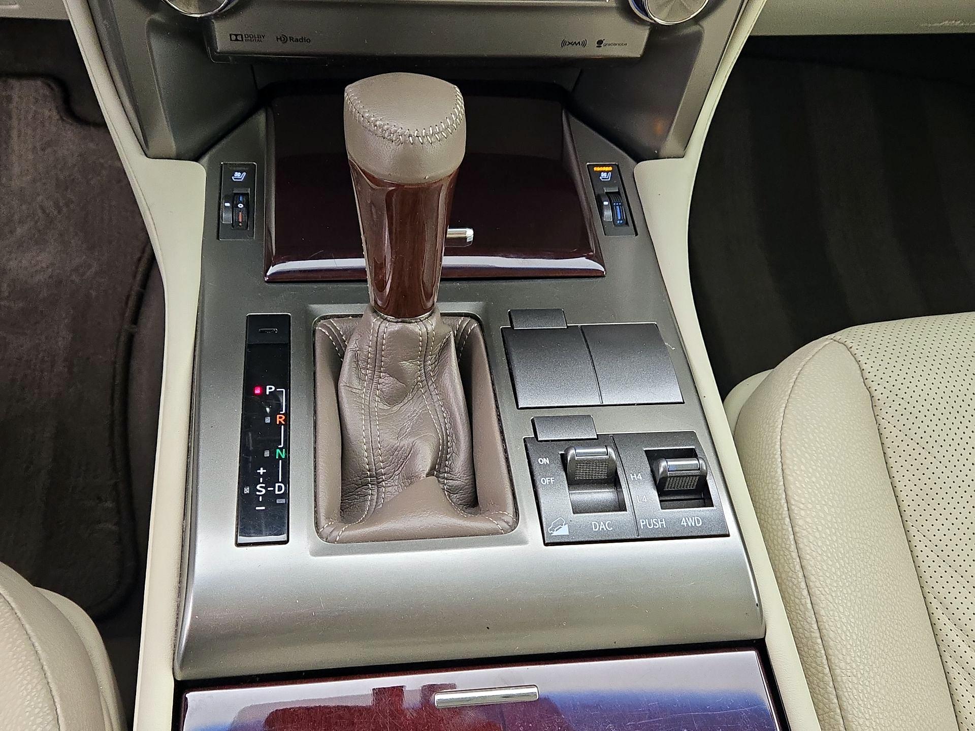 Thumbnail: 2016 Lexus GX - 18