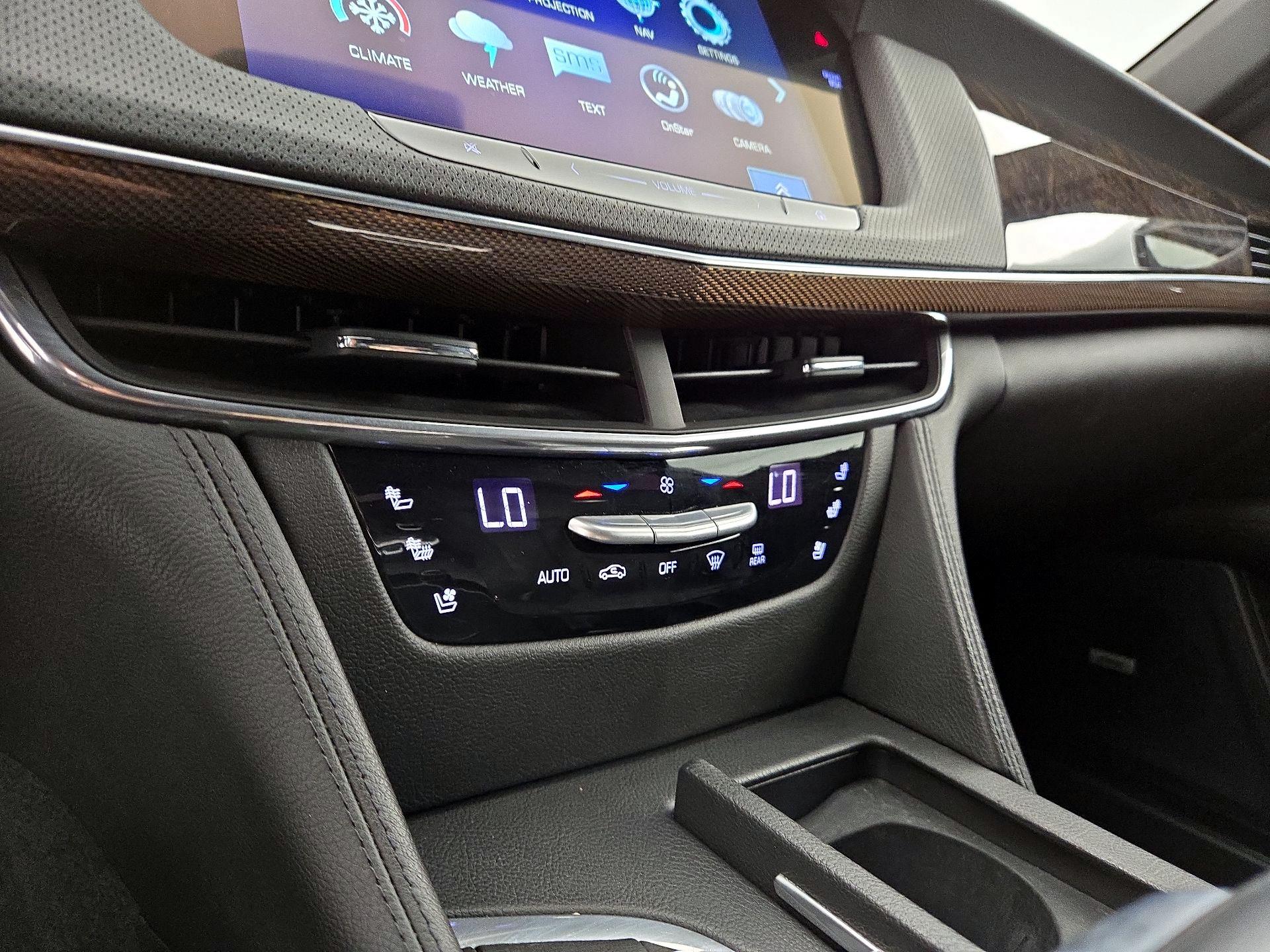 Thumbnail: 2017 Cadillac CT6 - 17