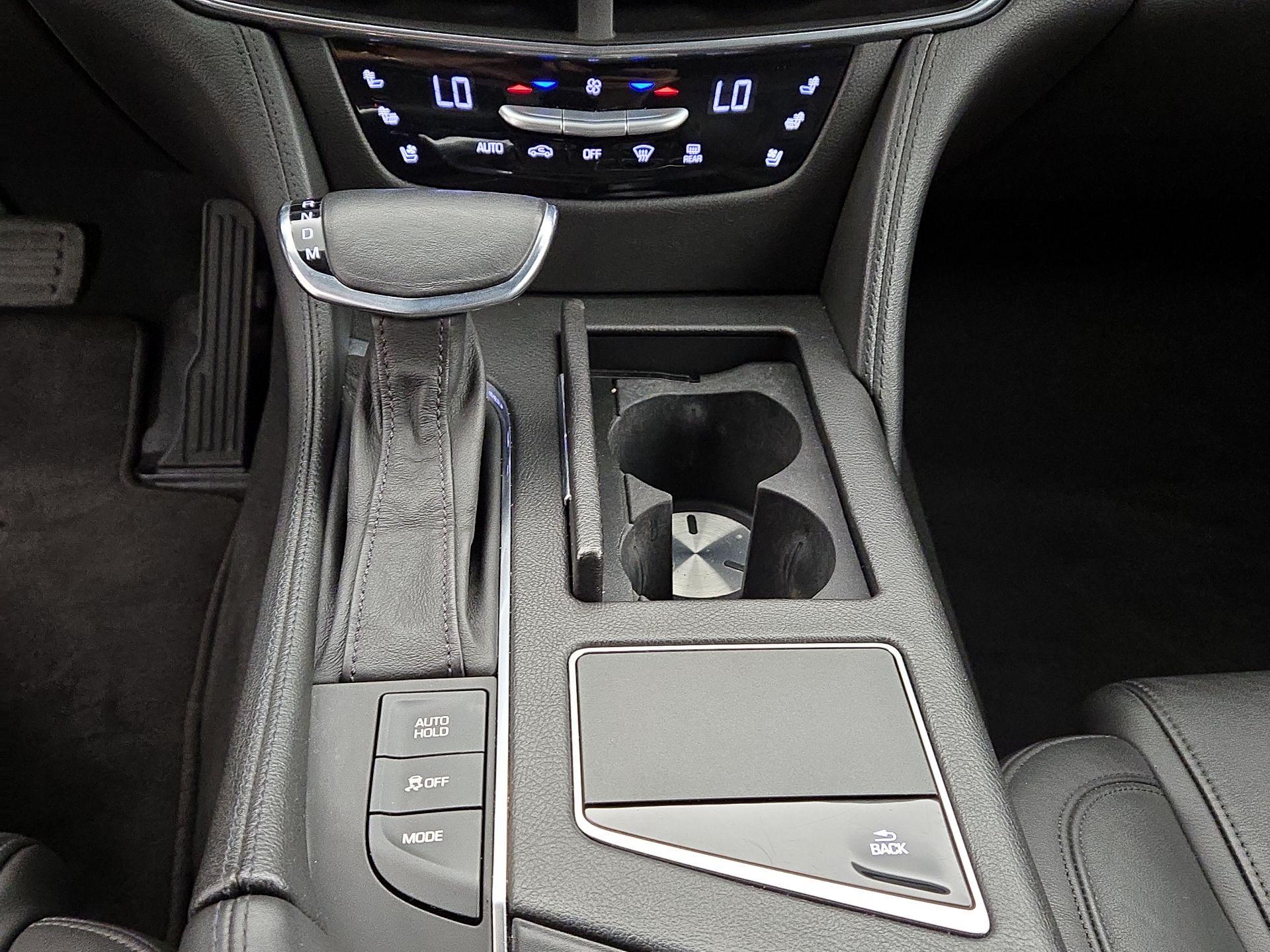 Thumbnail: 2017 Cadillac CT6 - 18