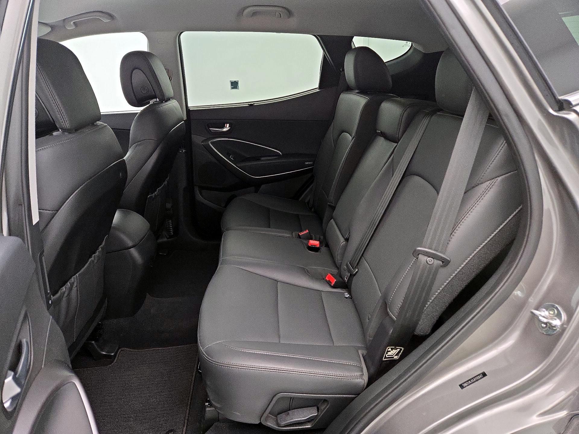 Thumbnail: 2018 Hyundai Santa Fe - 19