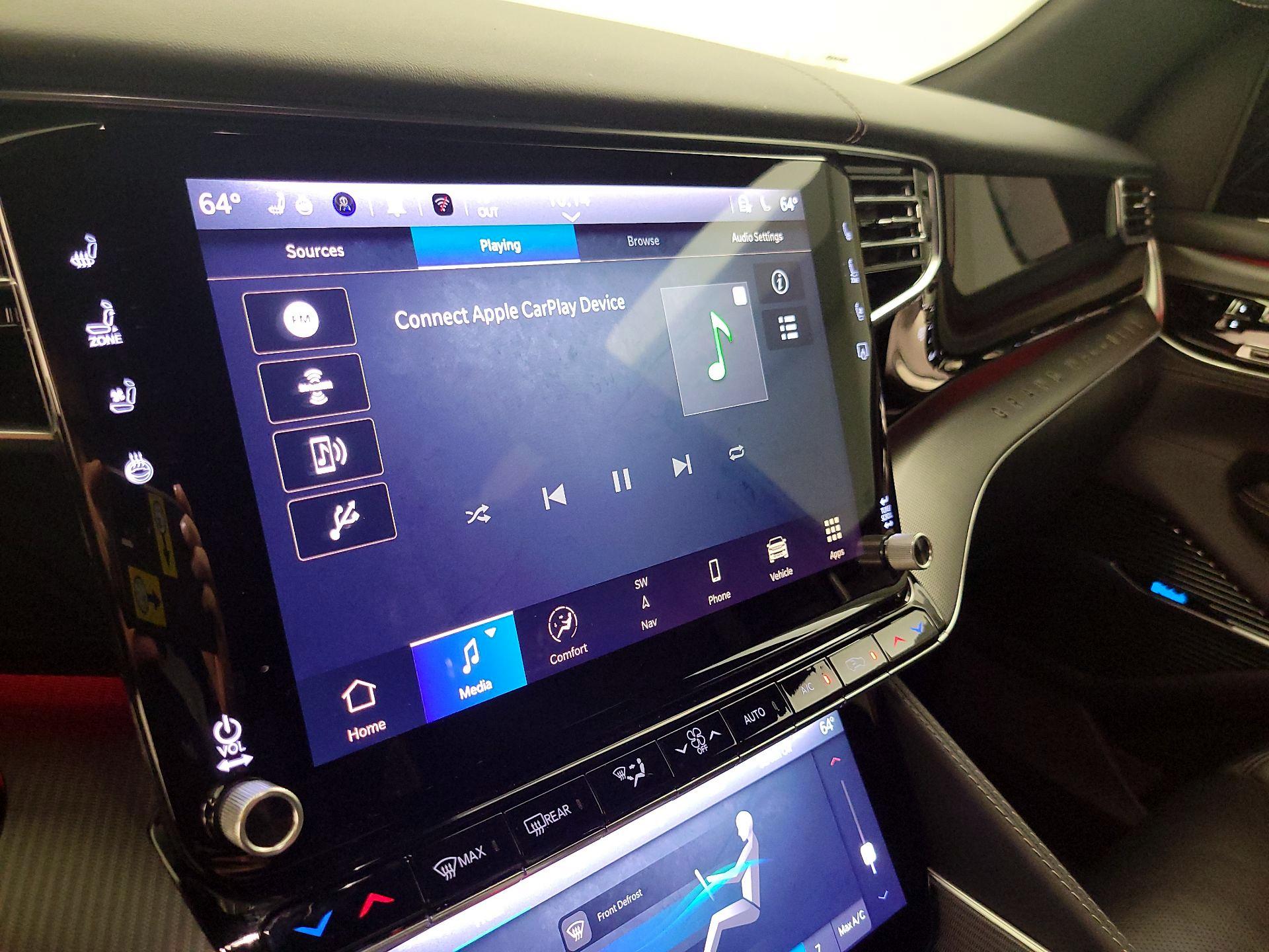 Thumbnail: 2023 Jeep Grand Wagoneer - 16