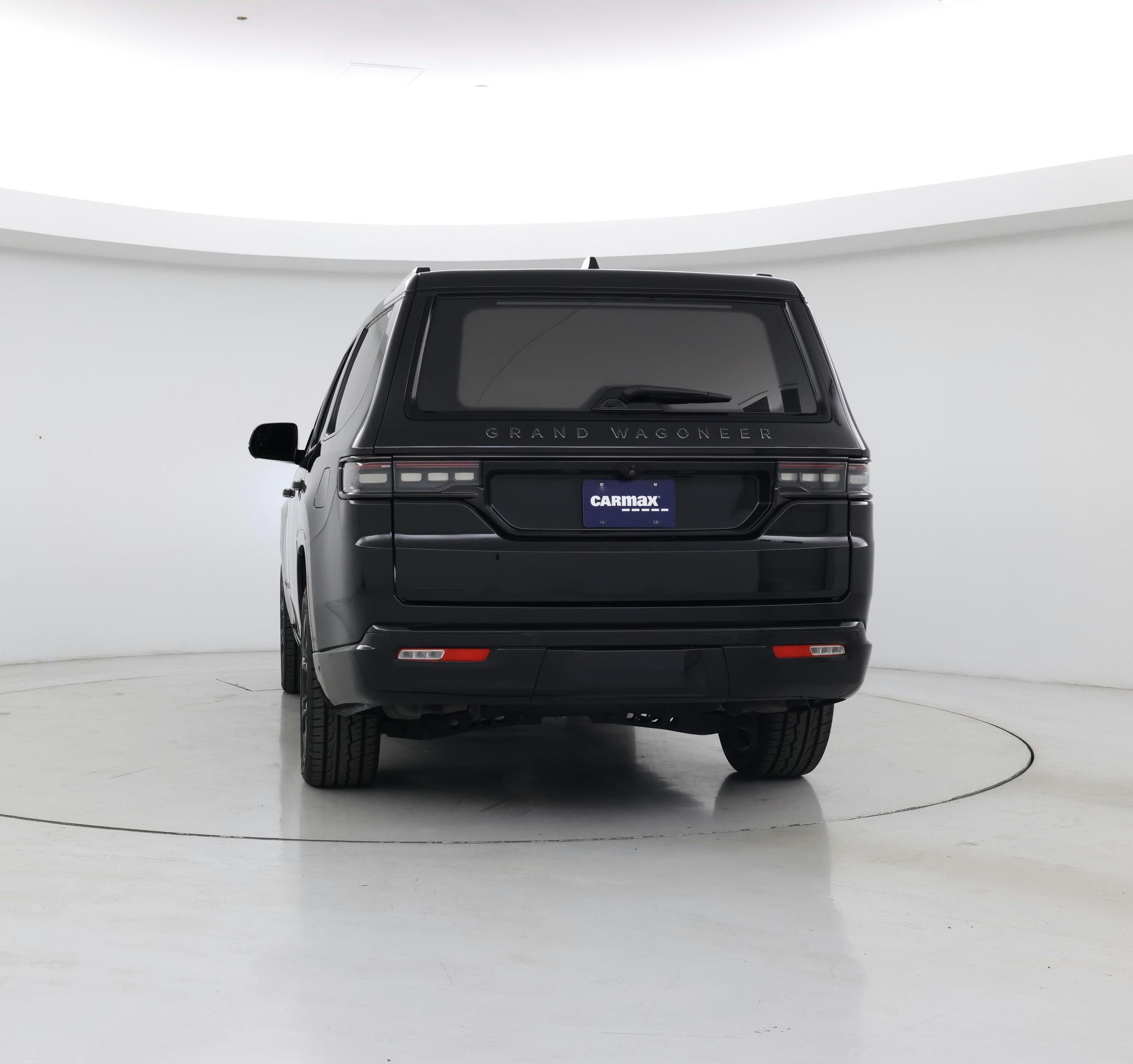 Thumbnail: 2023 Jeep Grand Wagoneer - 6