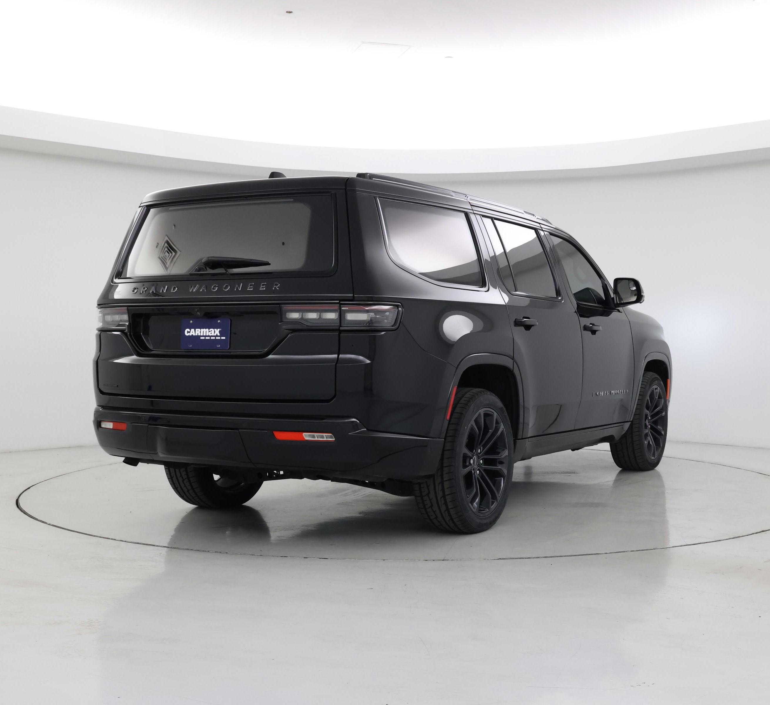 Thumbnail: 2023 Jeep Grand Wagoneer - 8