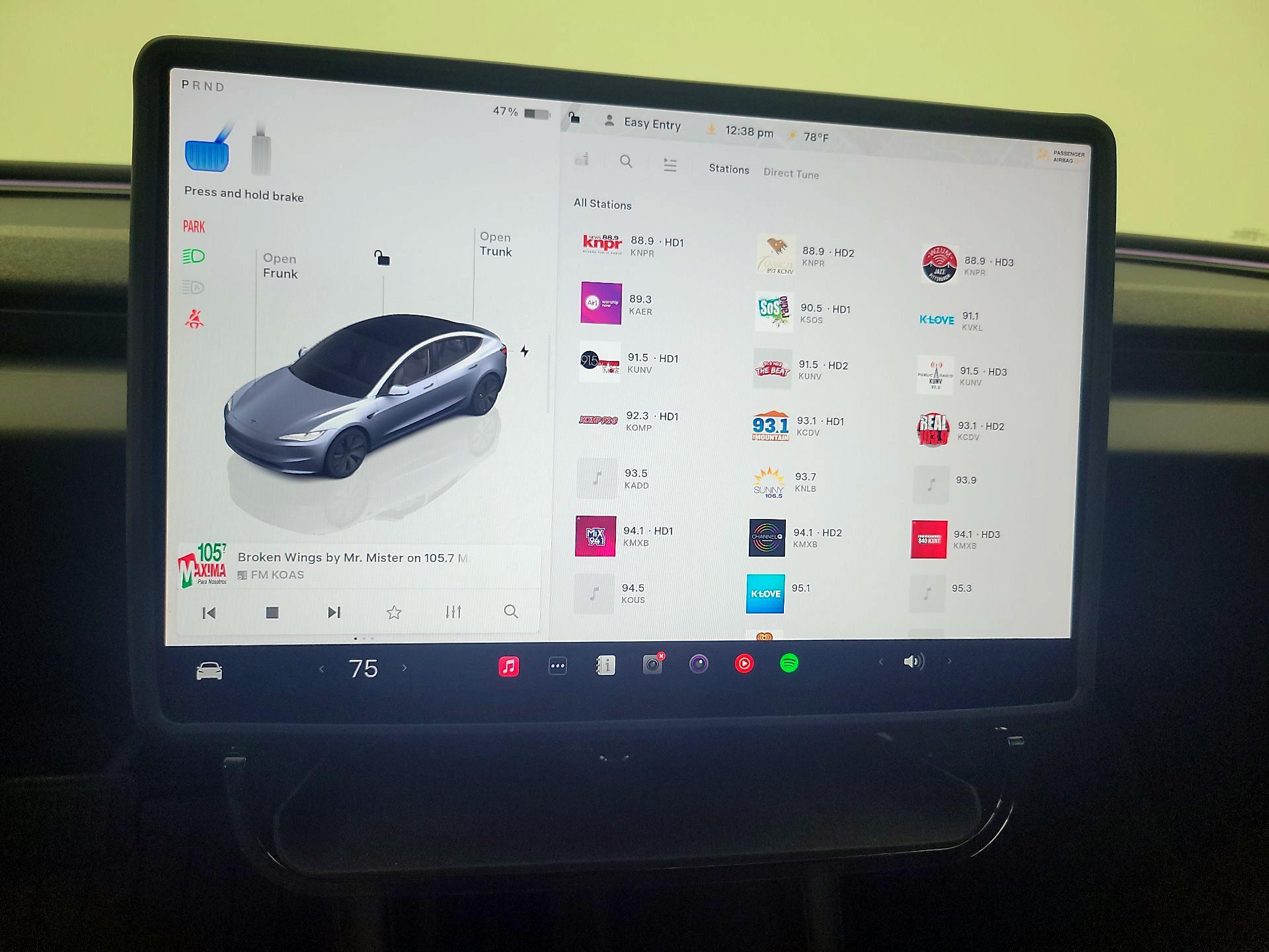 Thumbnail: 2025 Tesla Model 3 - 15