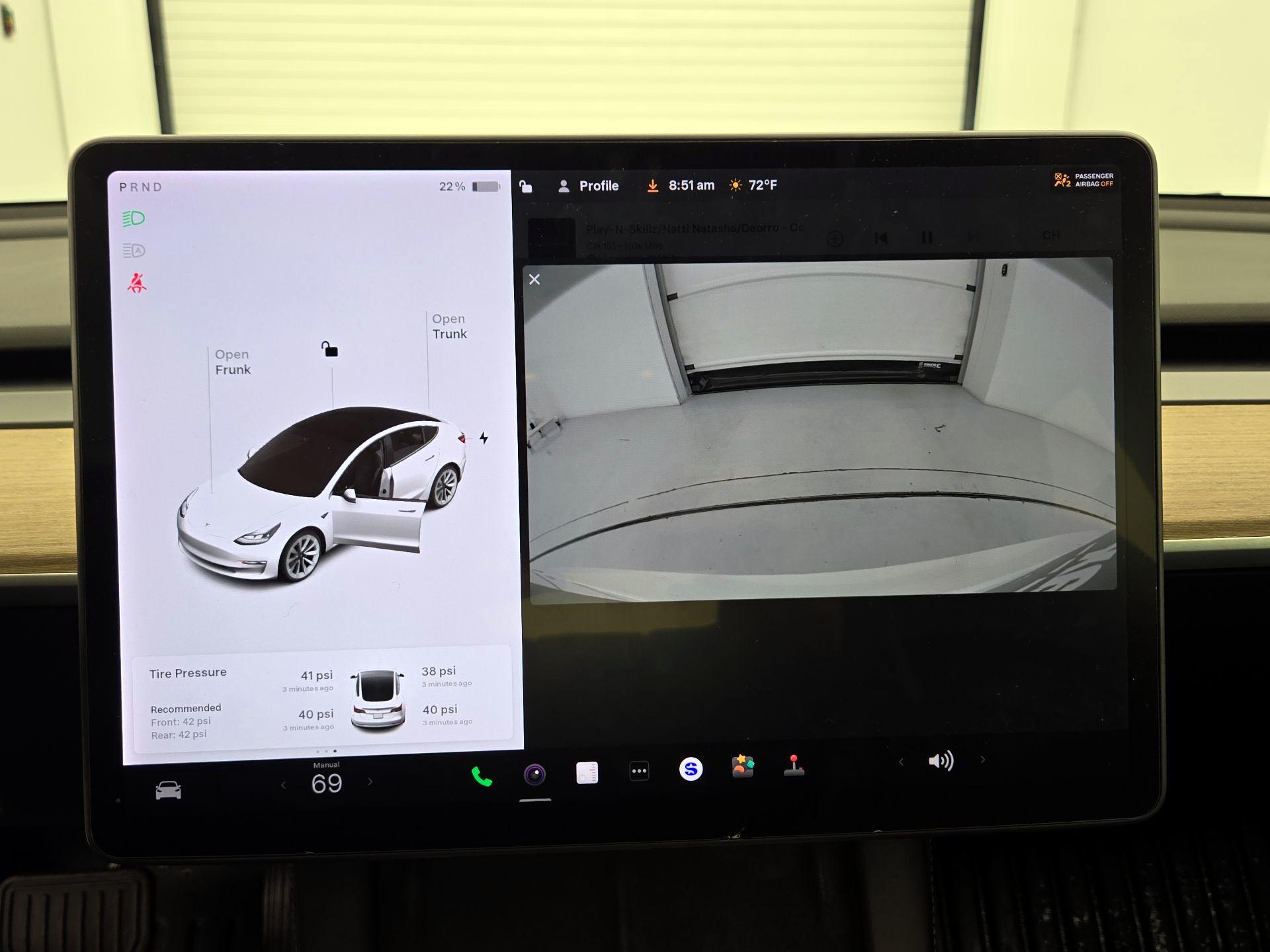 Thumbnail: 2021 Tesla Model 3 - 14