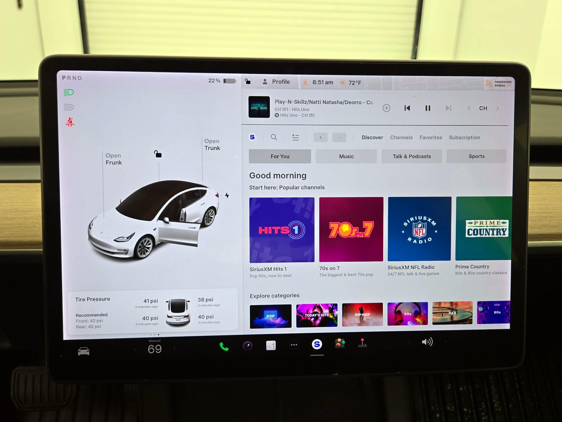 Thumbnail: 2021 Tesla Model 3 - 15