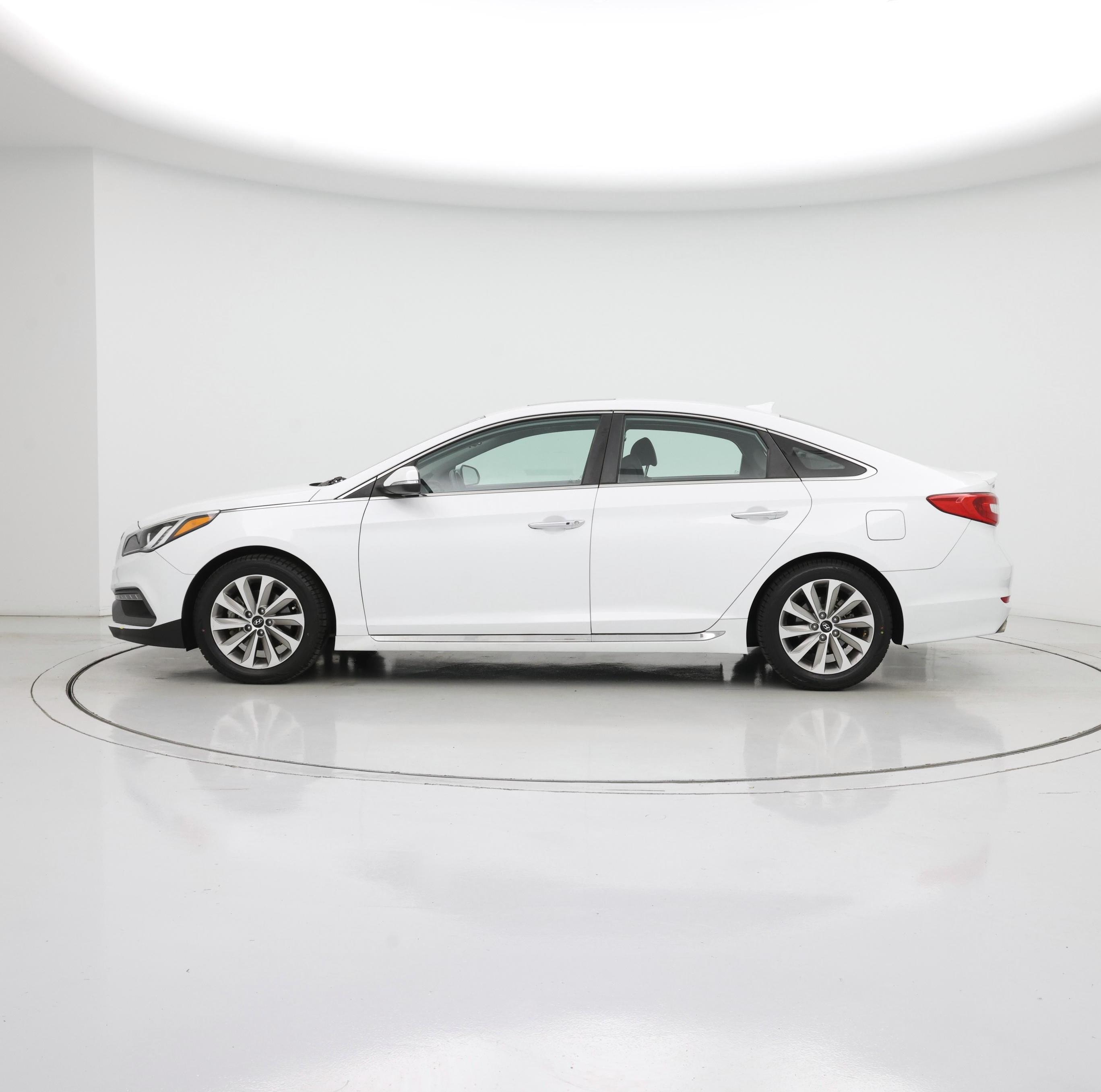 Thumbnail: 2017 Hyundai Sonata - 3