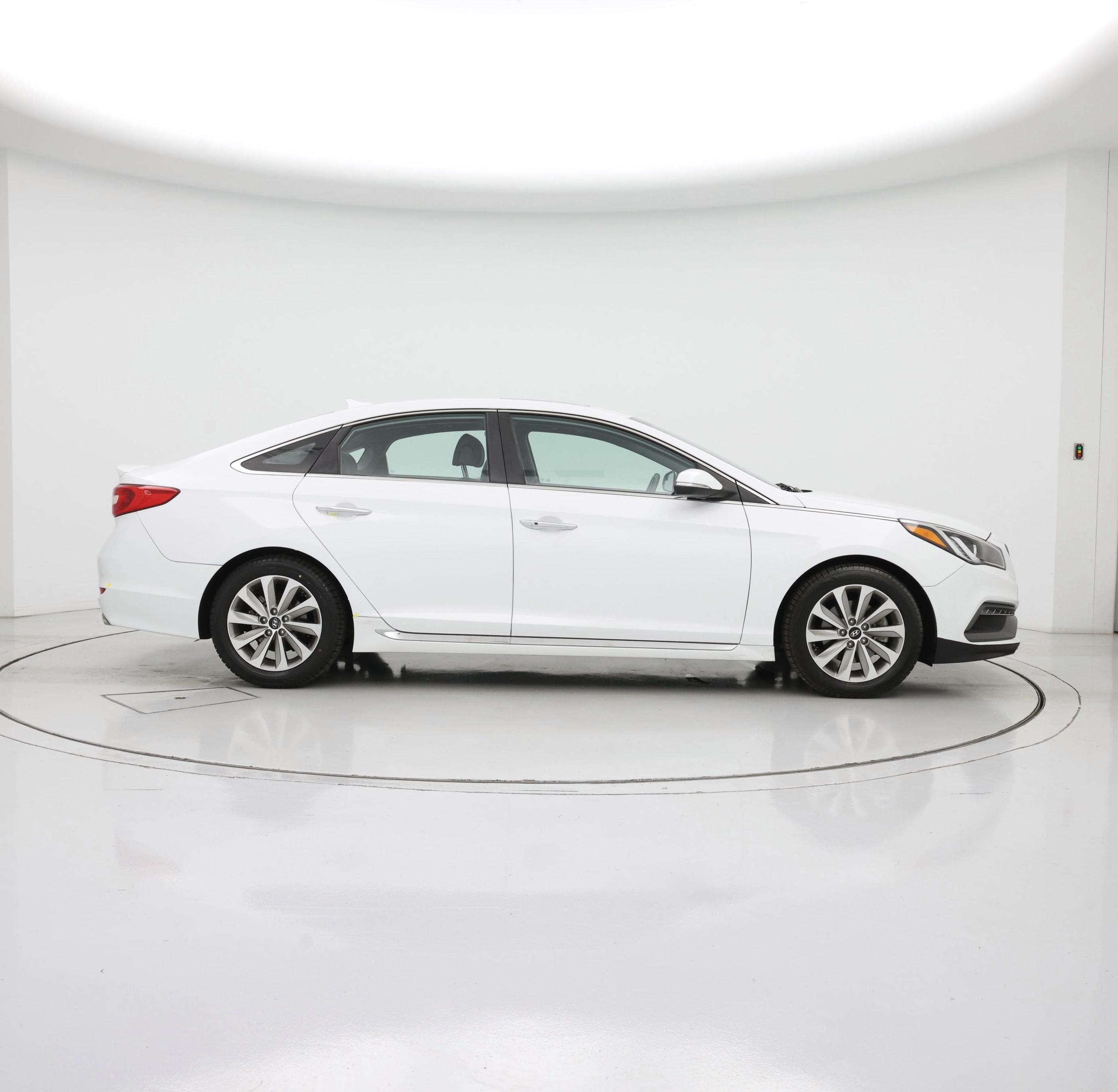 Thumbnail: 2017 Hyundai Sonata - 7