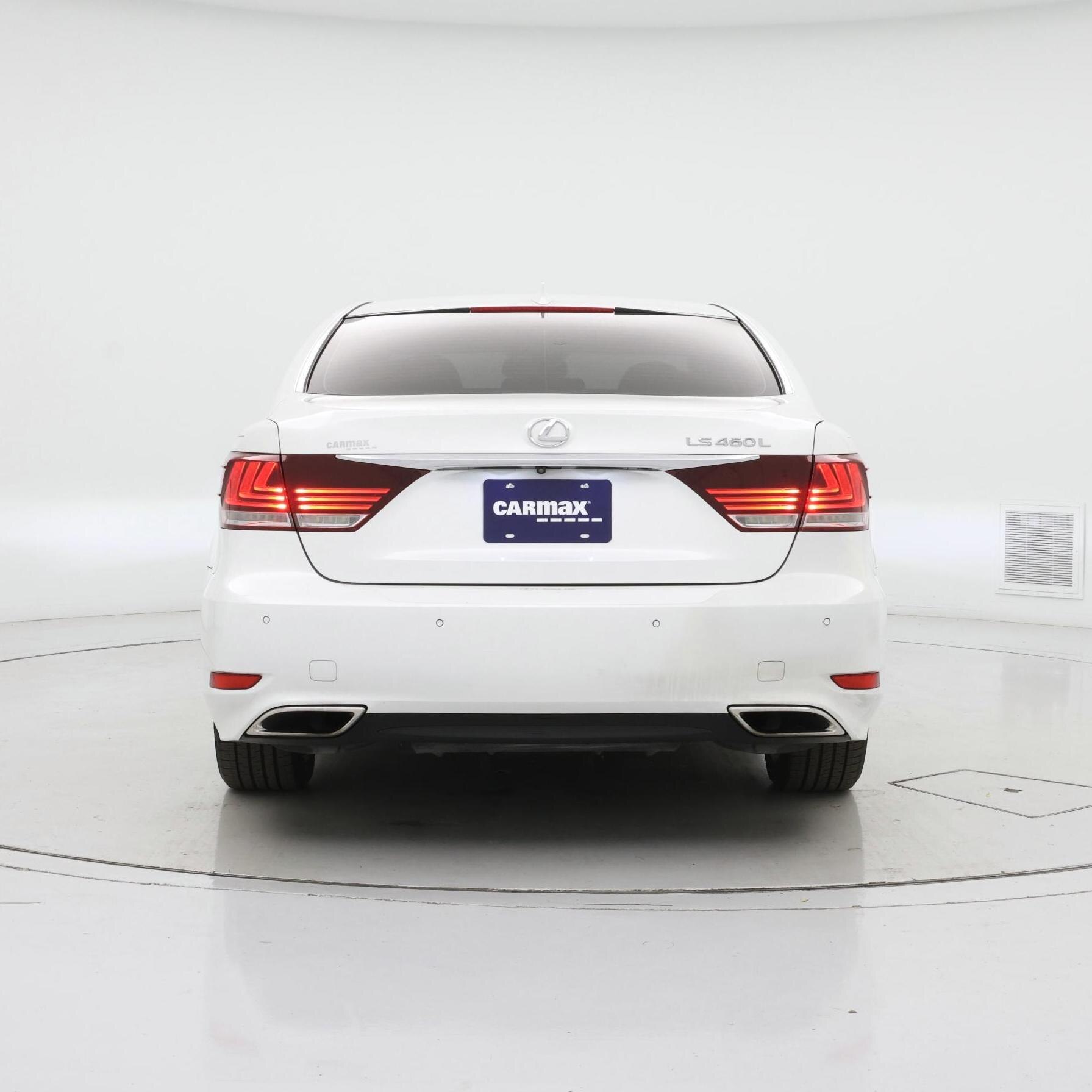 Thumbnail: 2015 Lexus LS - 6