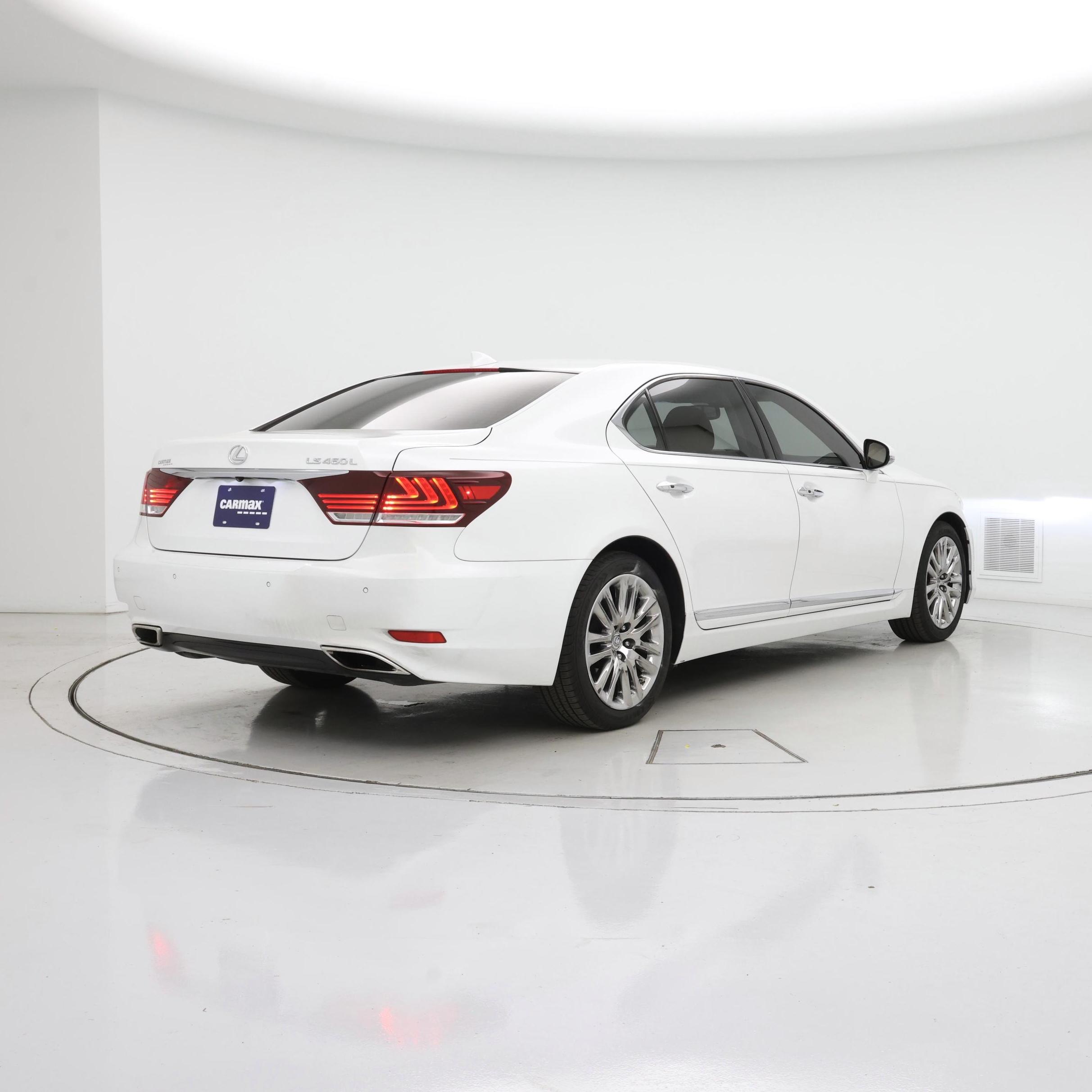 Thumbnail: 2015 Lexus LS - 8