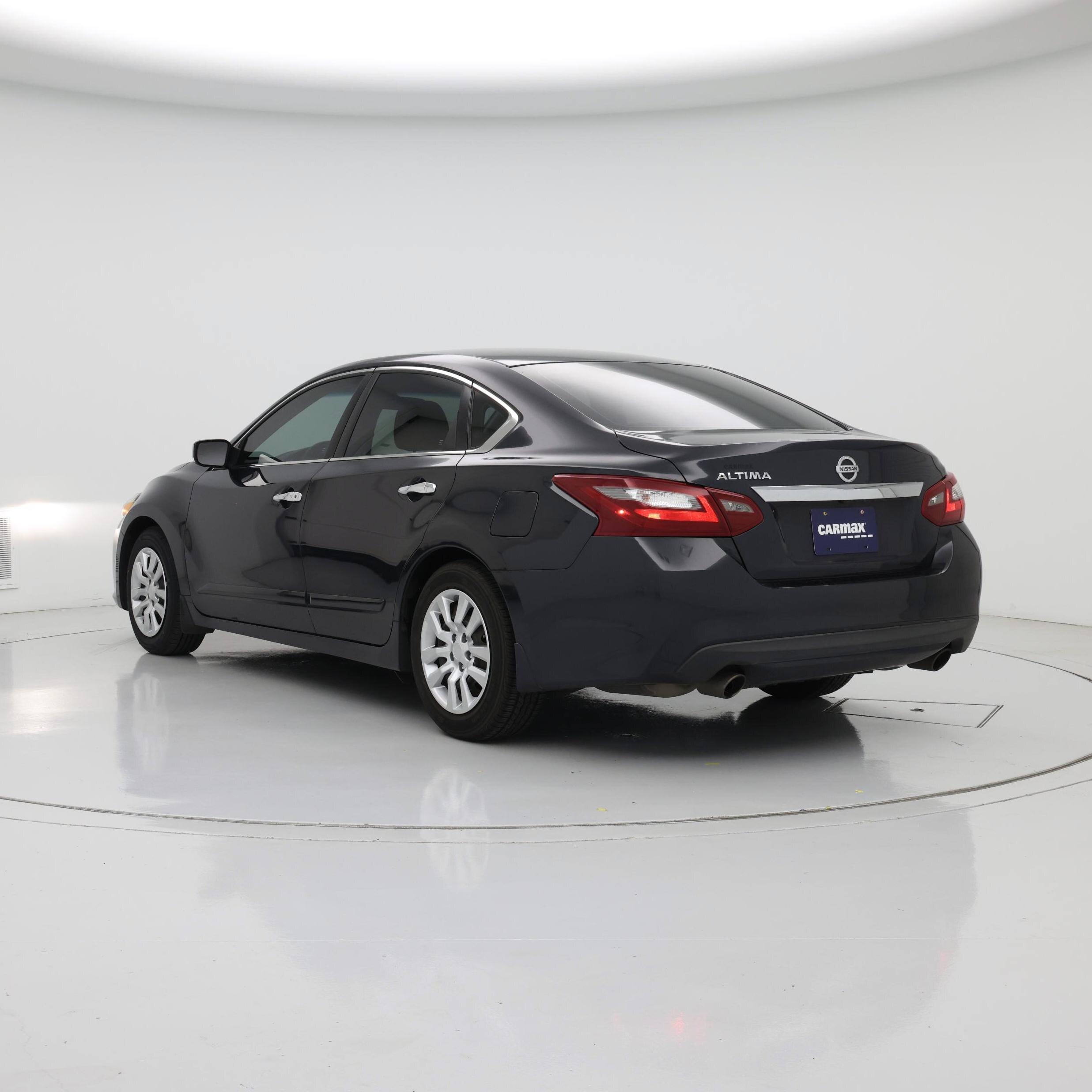 Thumbnail: 2018 Nissan Altima - 2