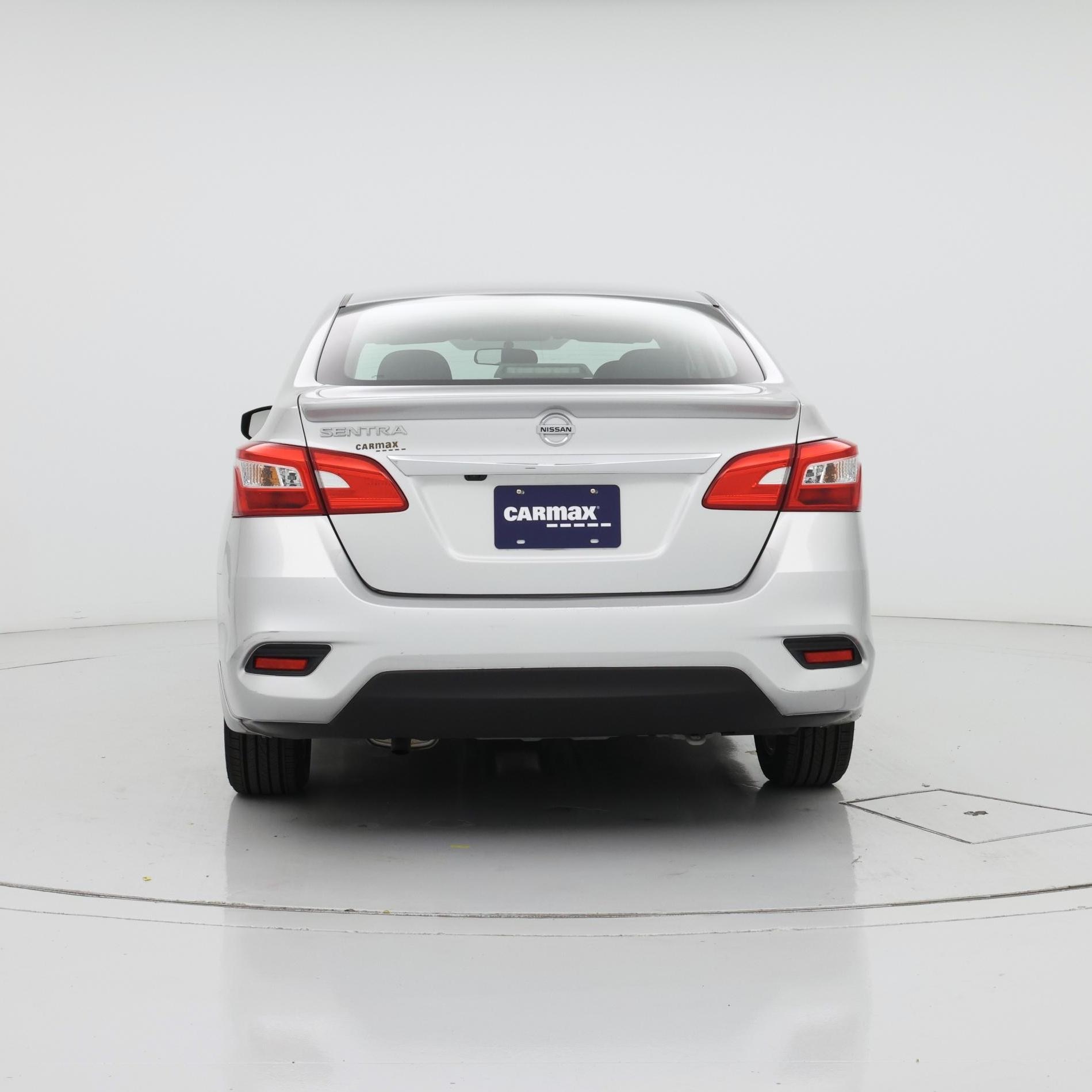 Thumbnail: 2019 Nissan Sentra - 6