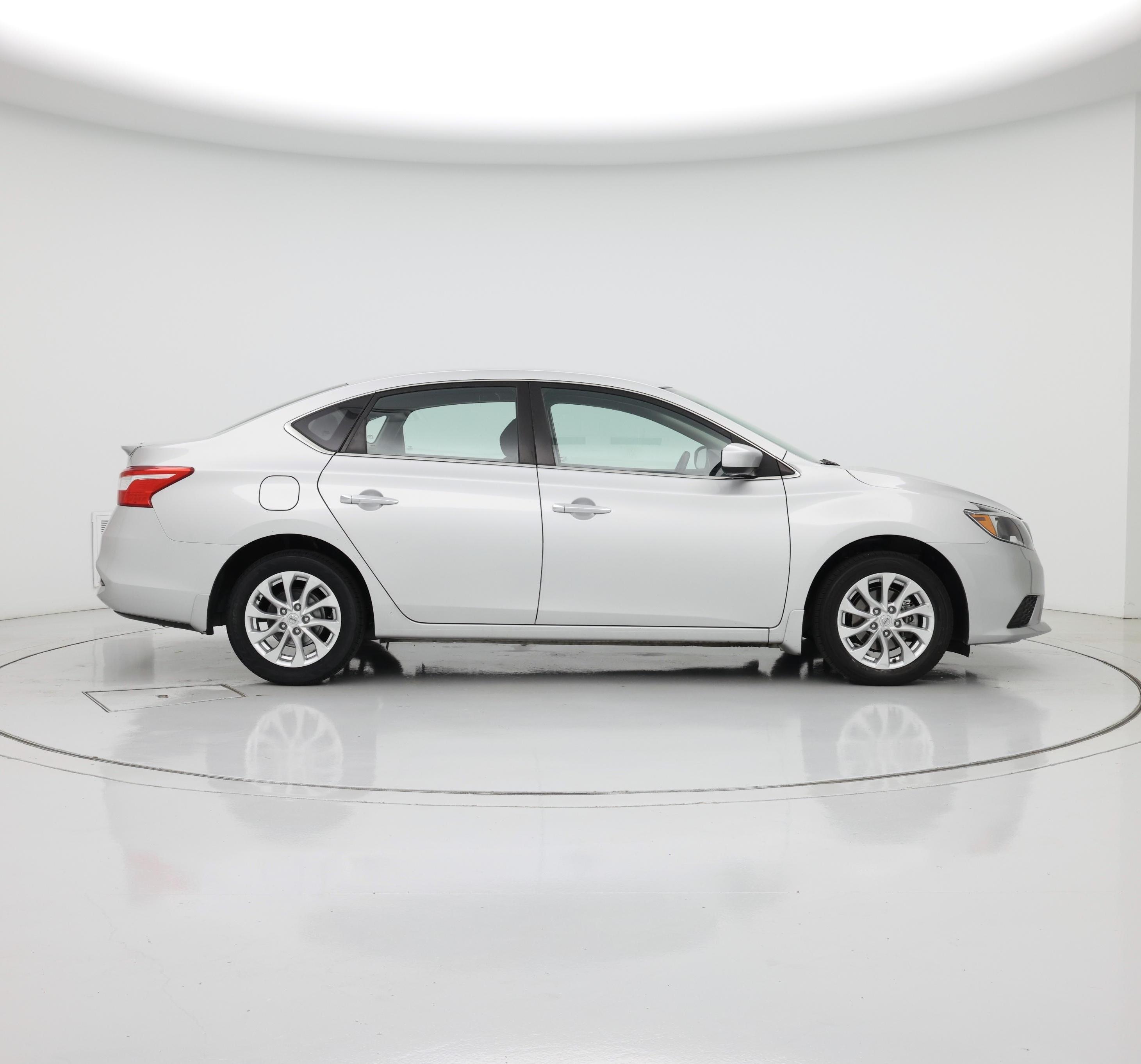 Thumbnail: 2019 Nissan Sentra - 7