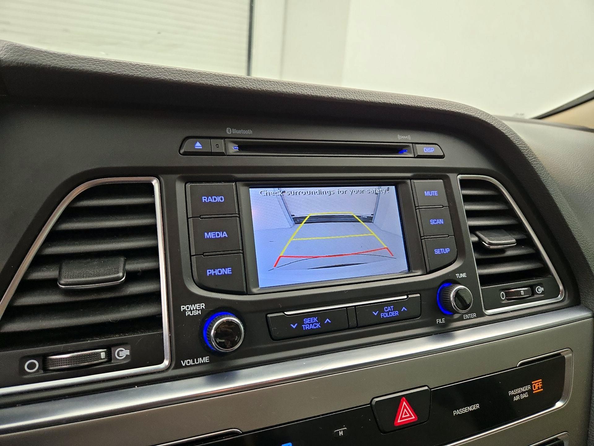 Thumbnail: 2015 Hyundai Sonata - 14