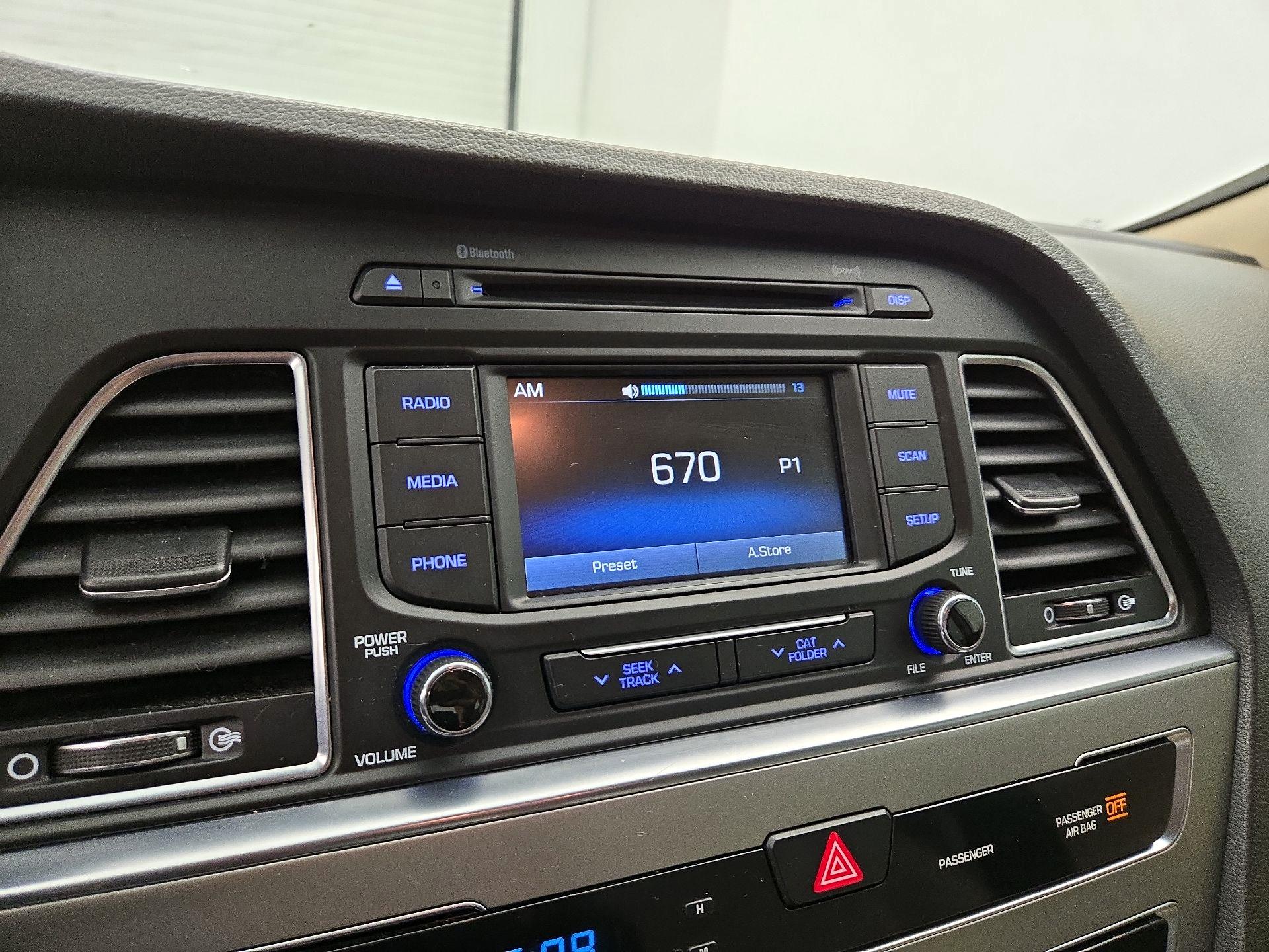 Thumbnail: 2015 Hyundai Sonata - 15