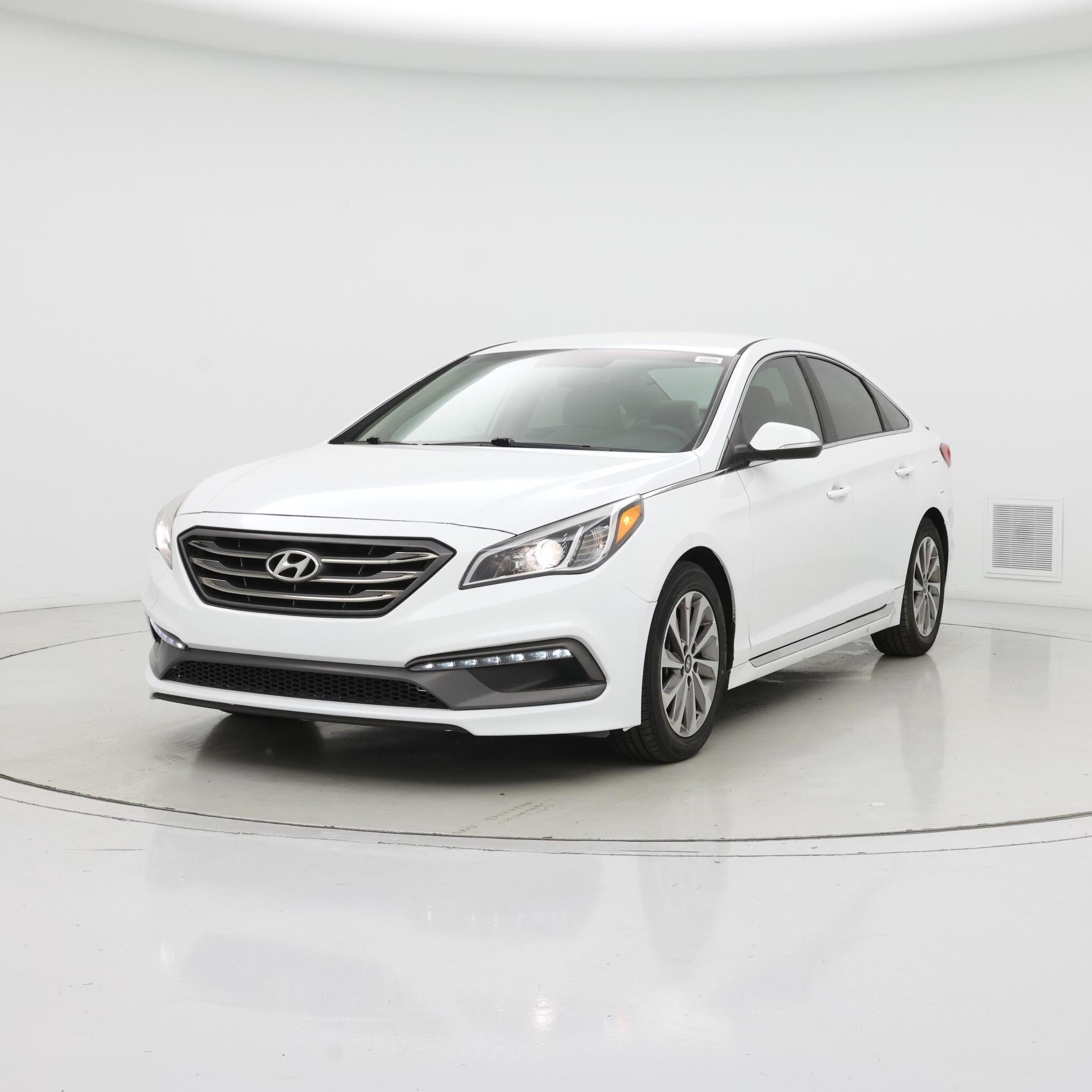 Thumbnail: 2015 Hyundai Sonata - 4