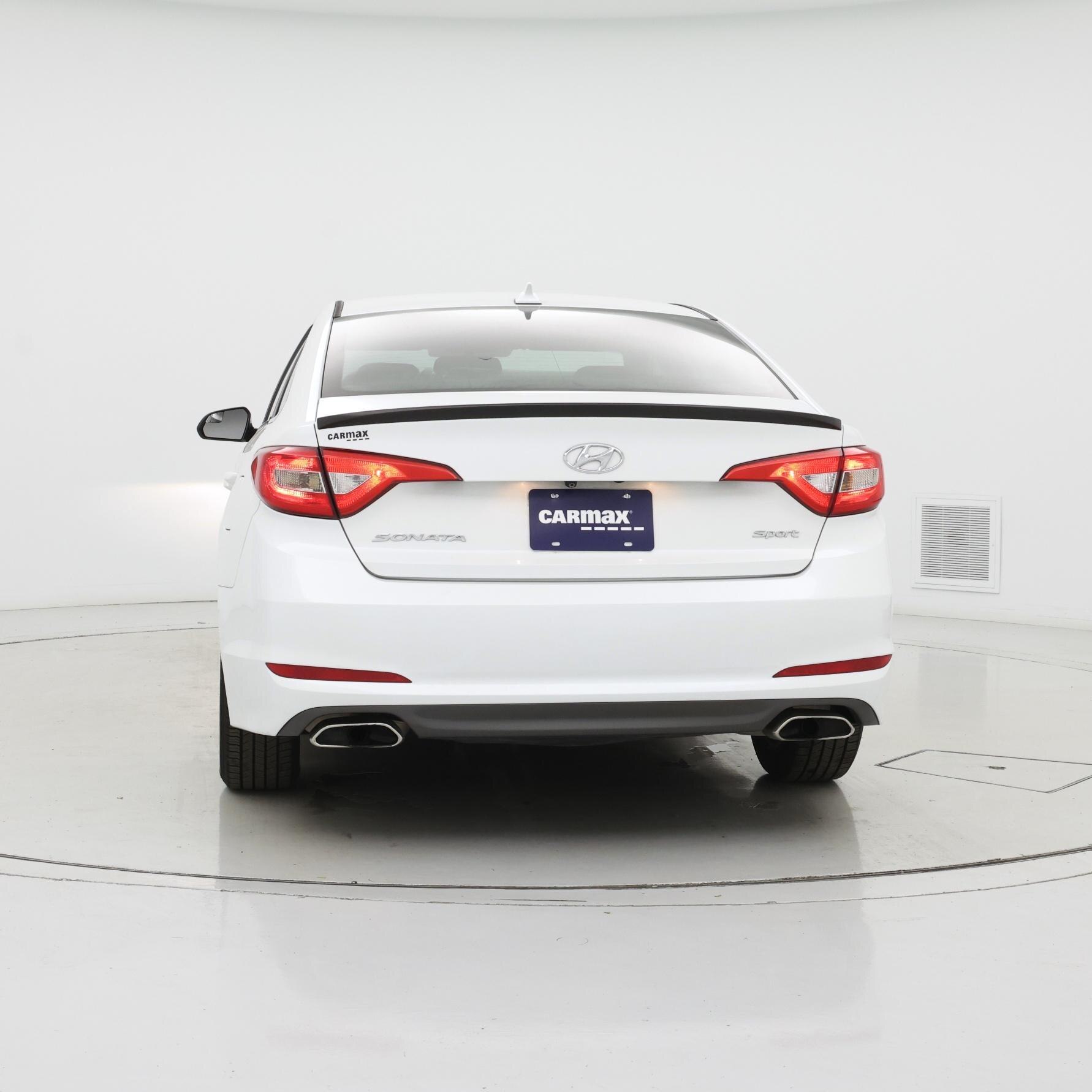 Thumbnail: 2015 Hyundai Sonata - 6