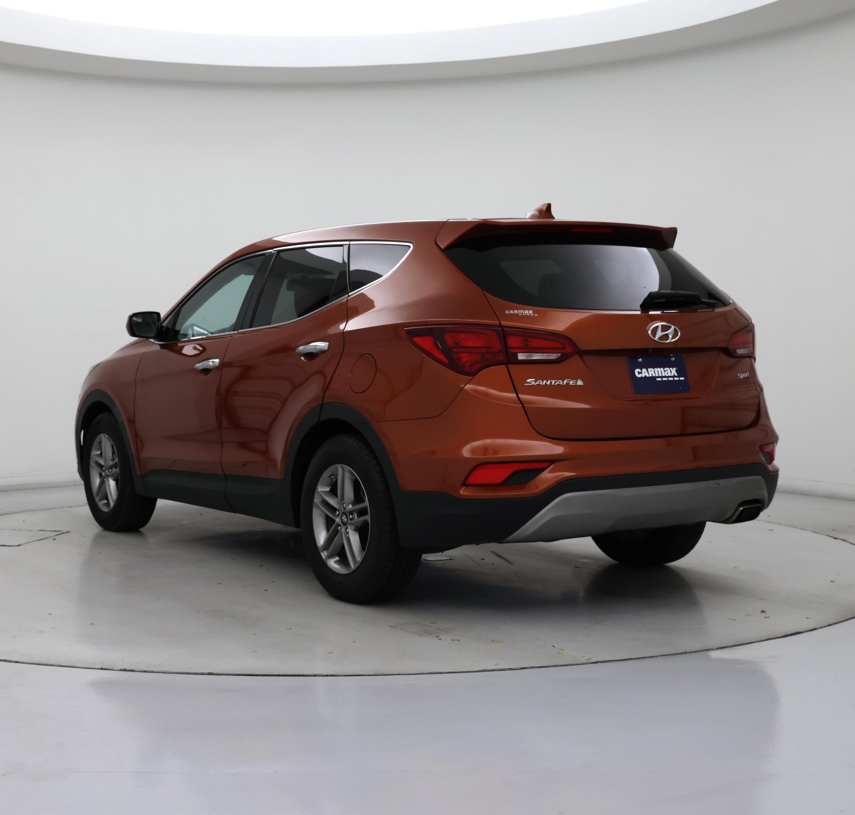 Thumbnail: 2017 Hyundai Santa Fe - 2