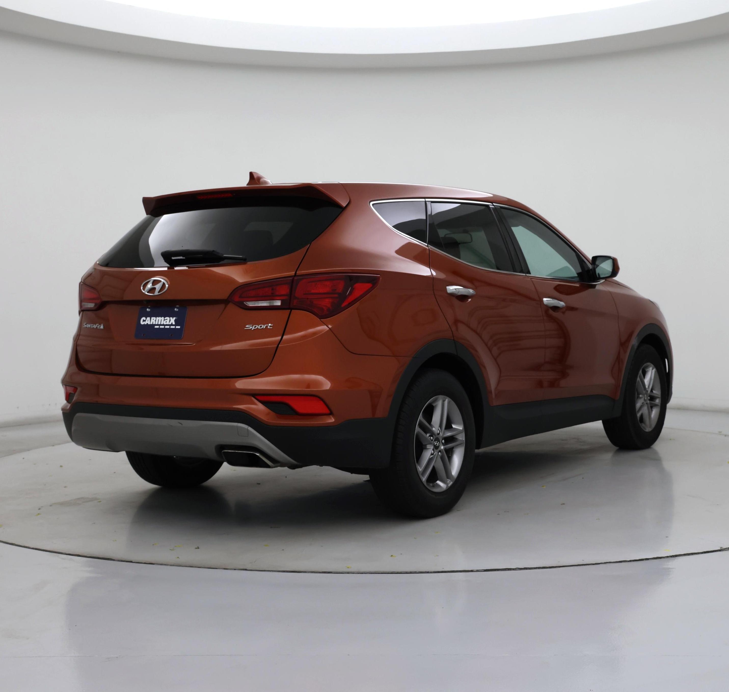 Thumbnail: 2017 Hyundai Santa Fe - 8