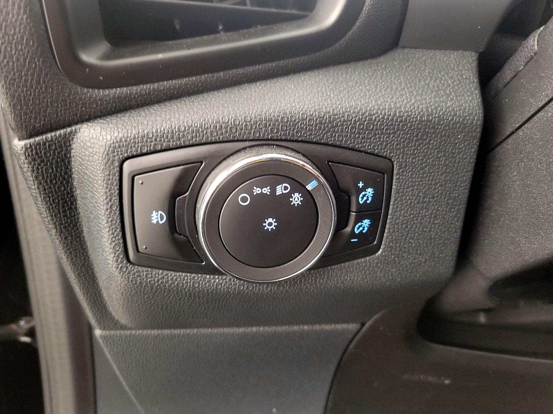 Thumbnail: 2022 Ford EcoSport - 13