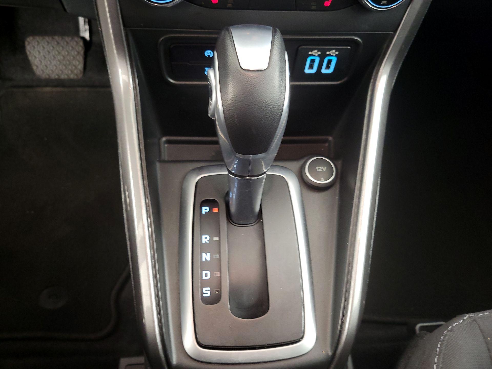 Thumbnail: 2022 Ford EcoSport - 17