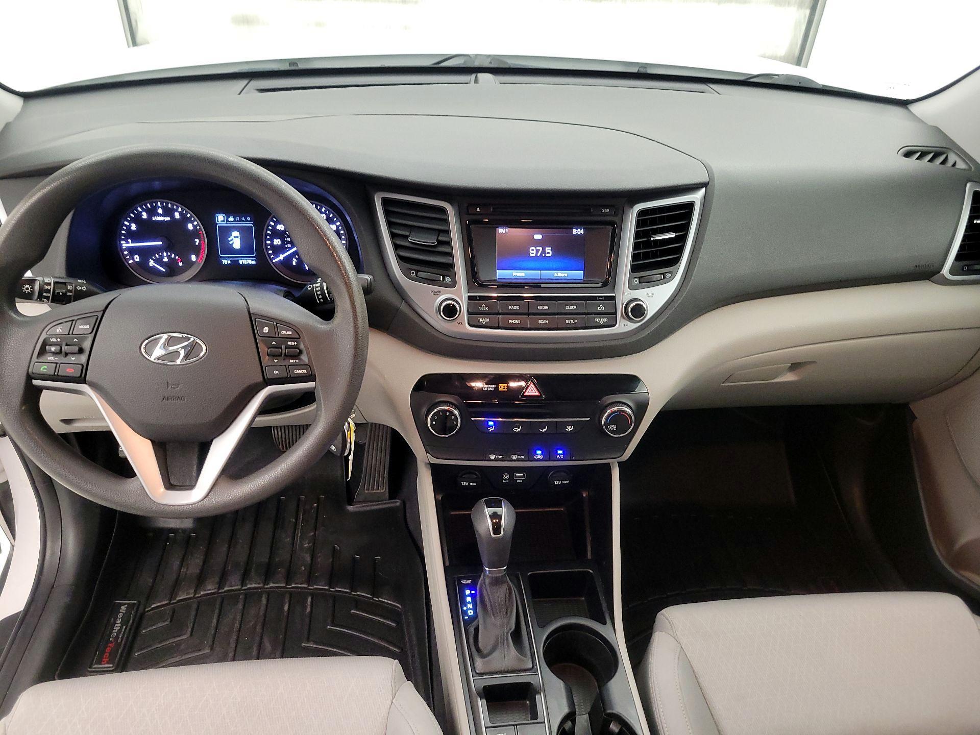 Thumbnail: 2017 Hyundai Tucson - 9