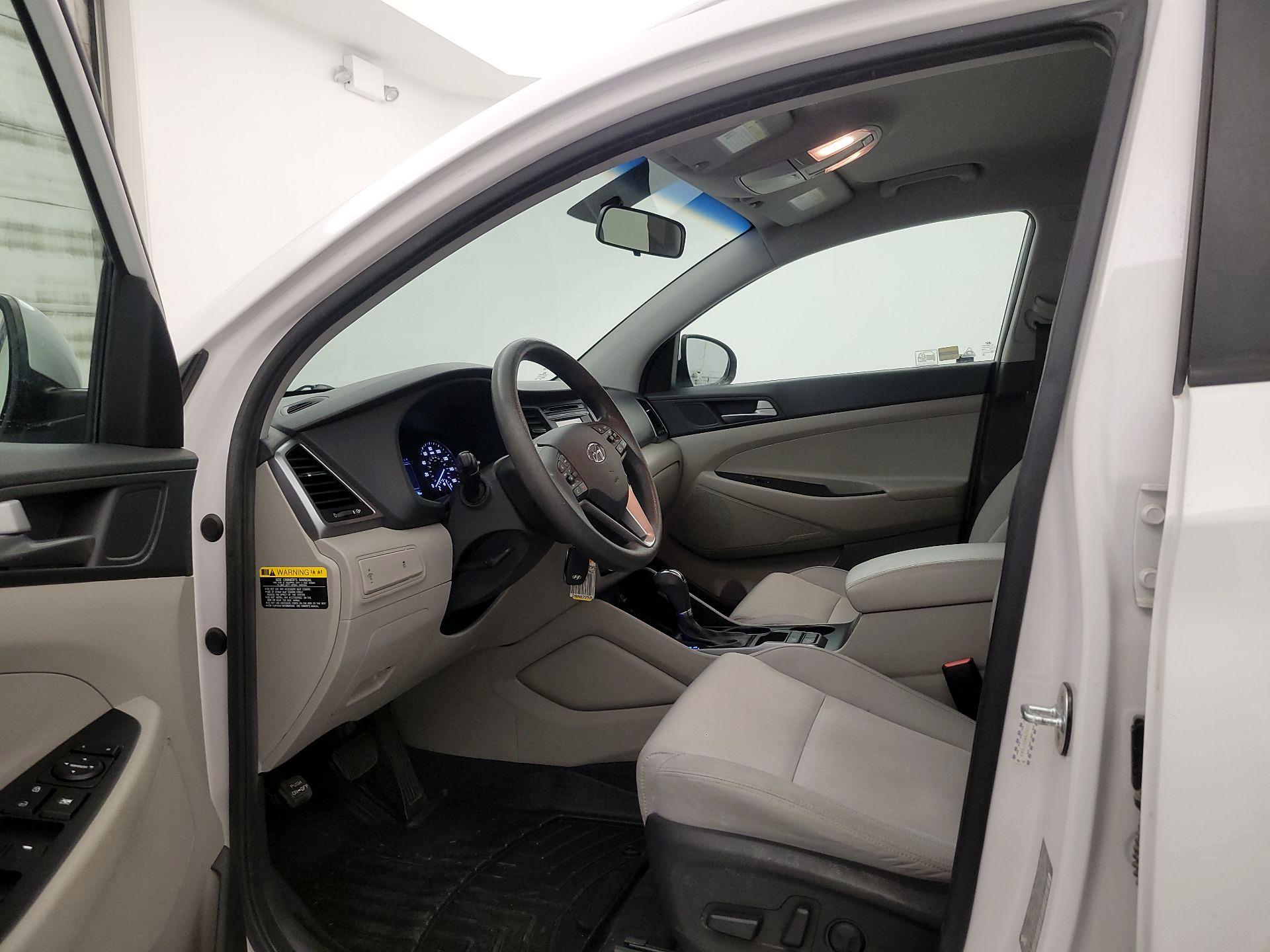 Thumbnail: 2017 Hyundai Tucson - 11