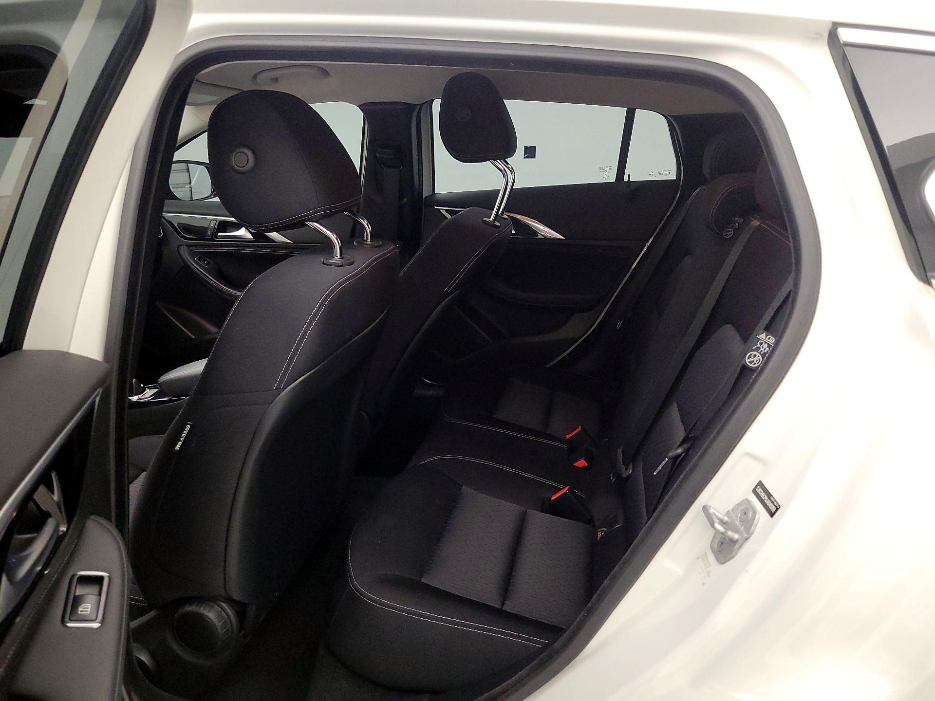 Thumbnail: 2018 INFINITI QX30 - 19