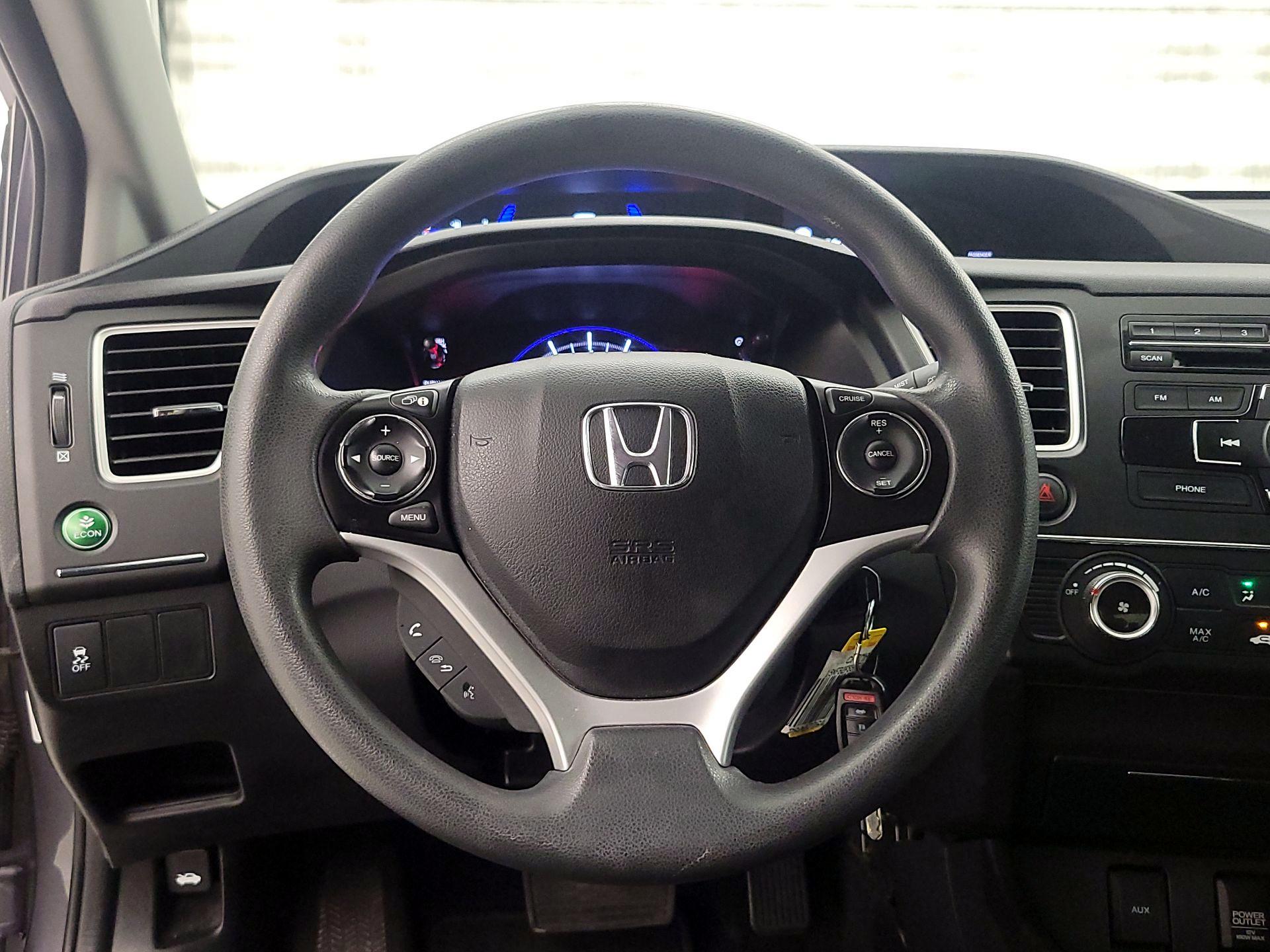 Thumbnail: 2015 Honda Civic - 10