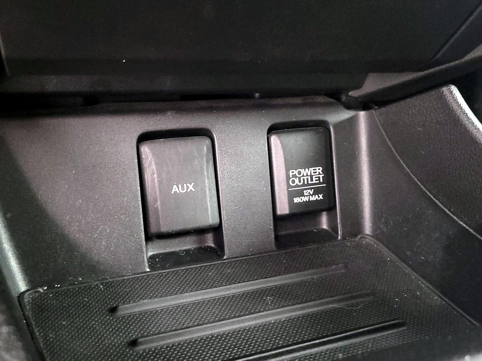 Thumbnail: 2015 Honda Civic - 18