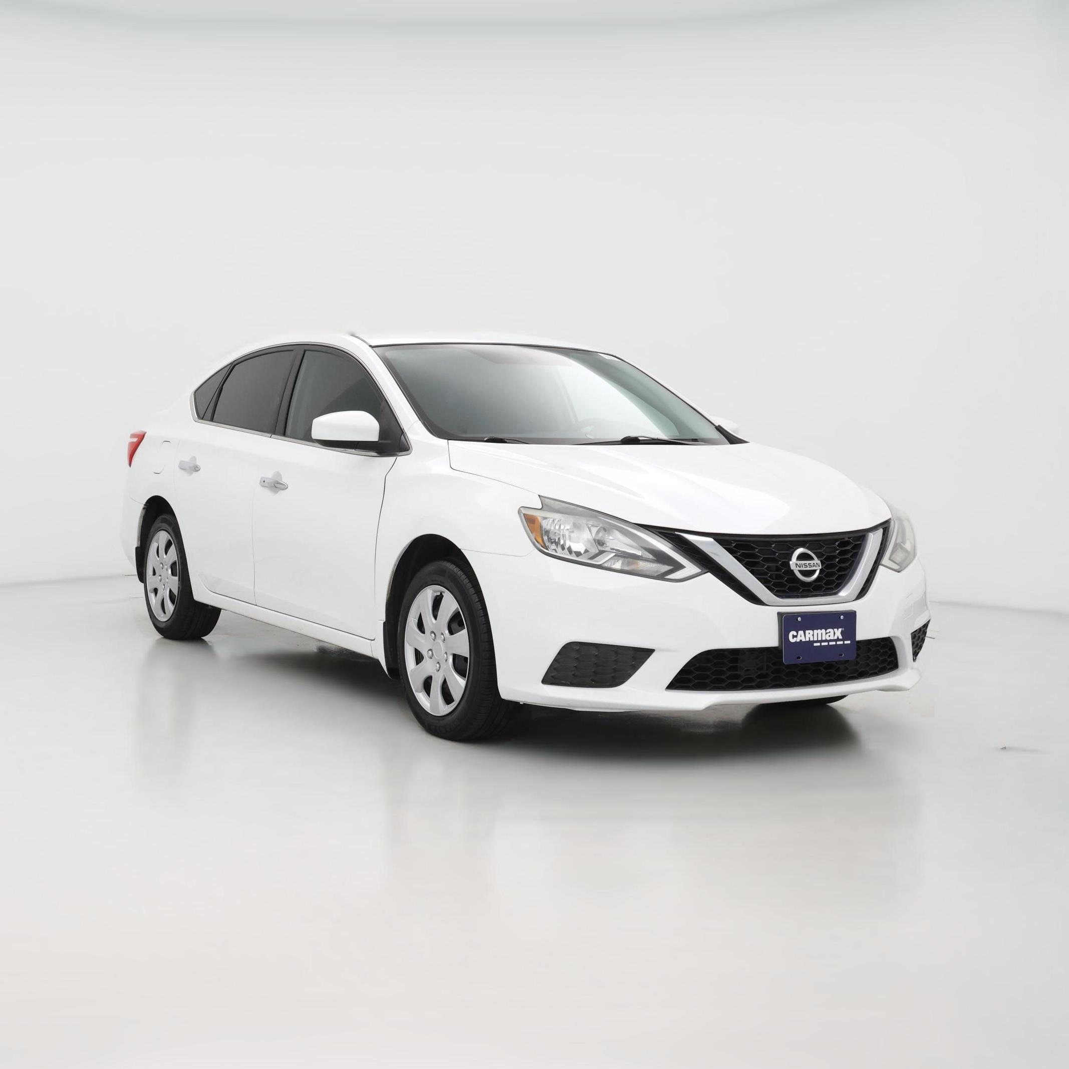 Thumbnail: 2016 Nissan Sentra - 1