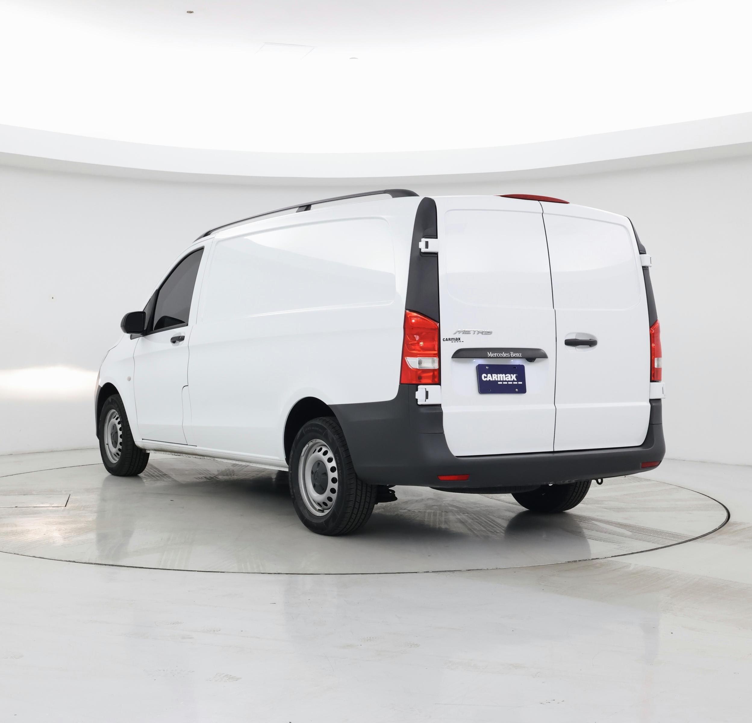 Thumbnail: 2022 Mercedes-Benz Metris - 2