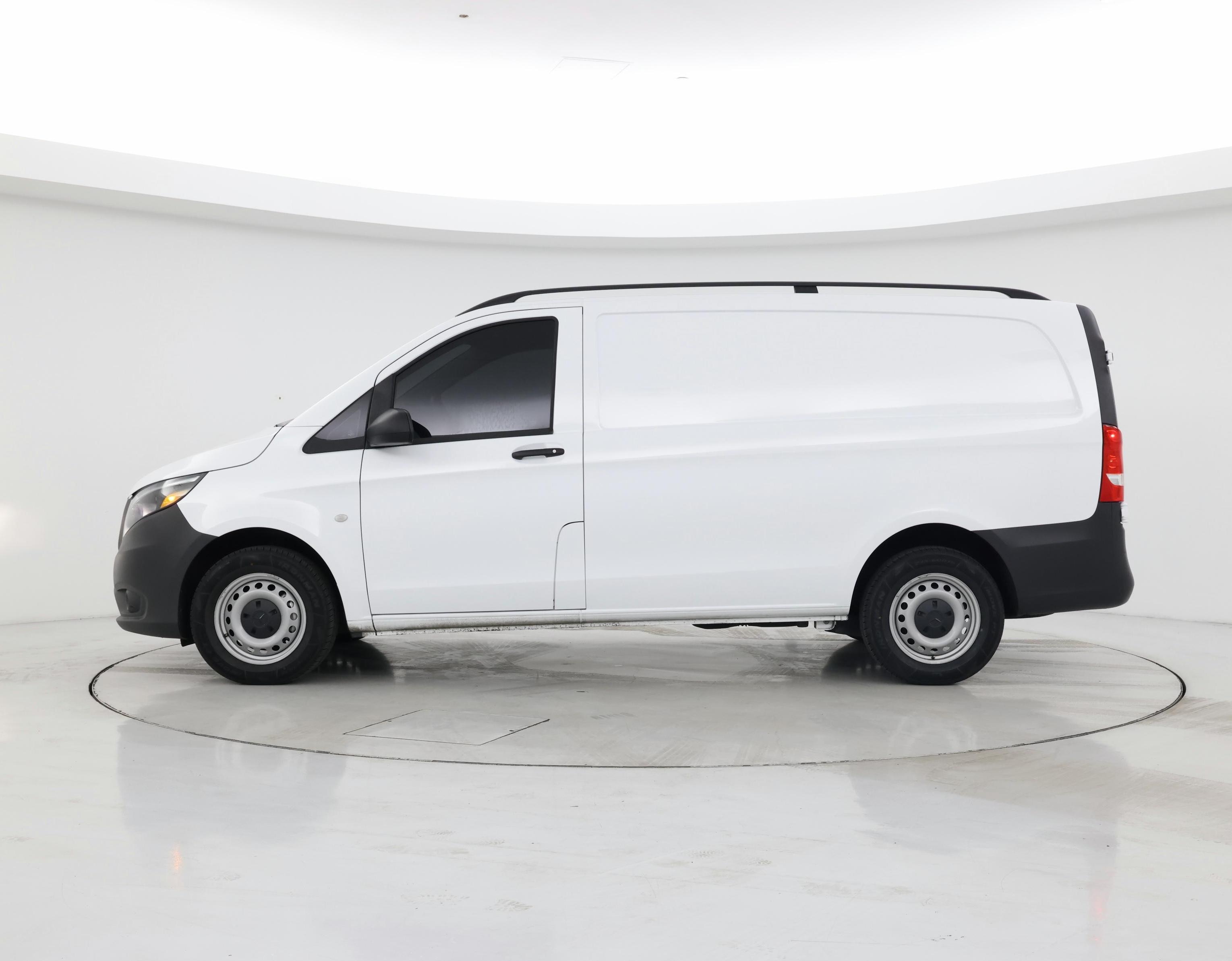 Thumbnail: 2022 Mercedes-Benz Metris - 3