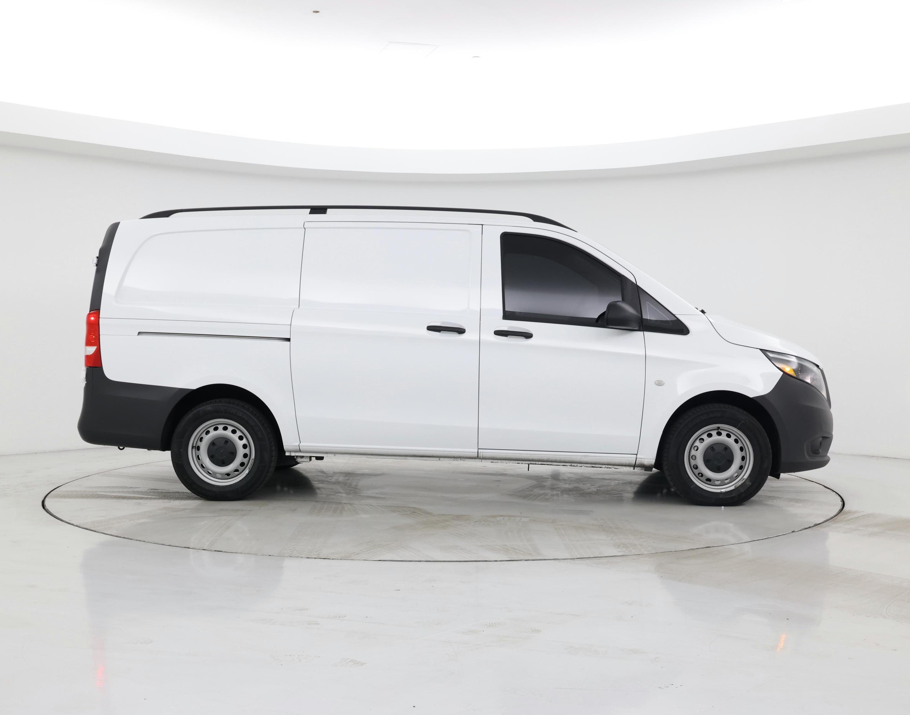 Thumbnail: 2022 Mercedes-Benz Metris - 7