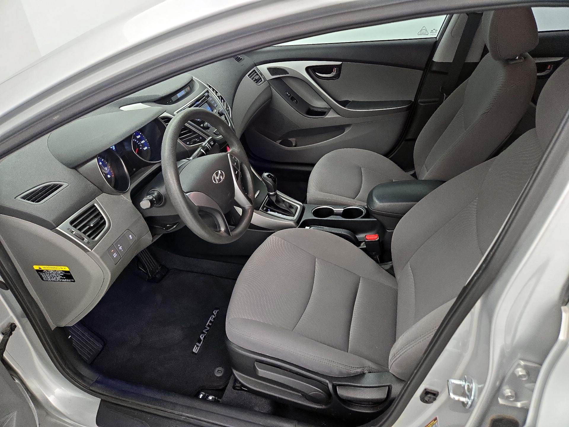 Thumbnail: 2015 Hyundai Elantra - 11