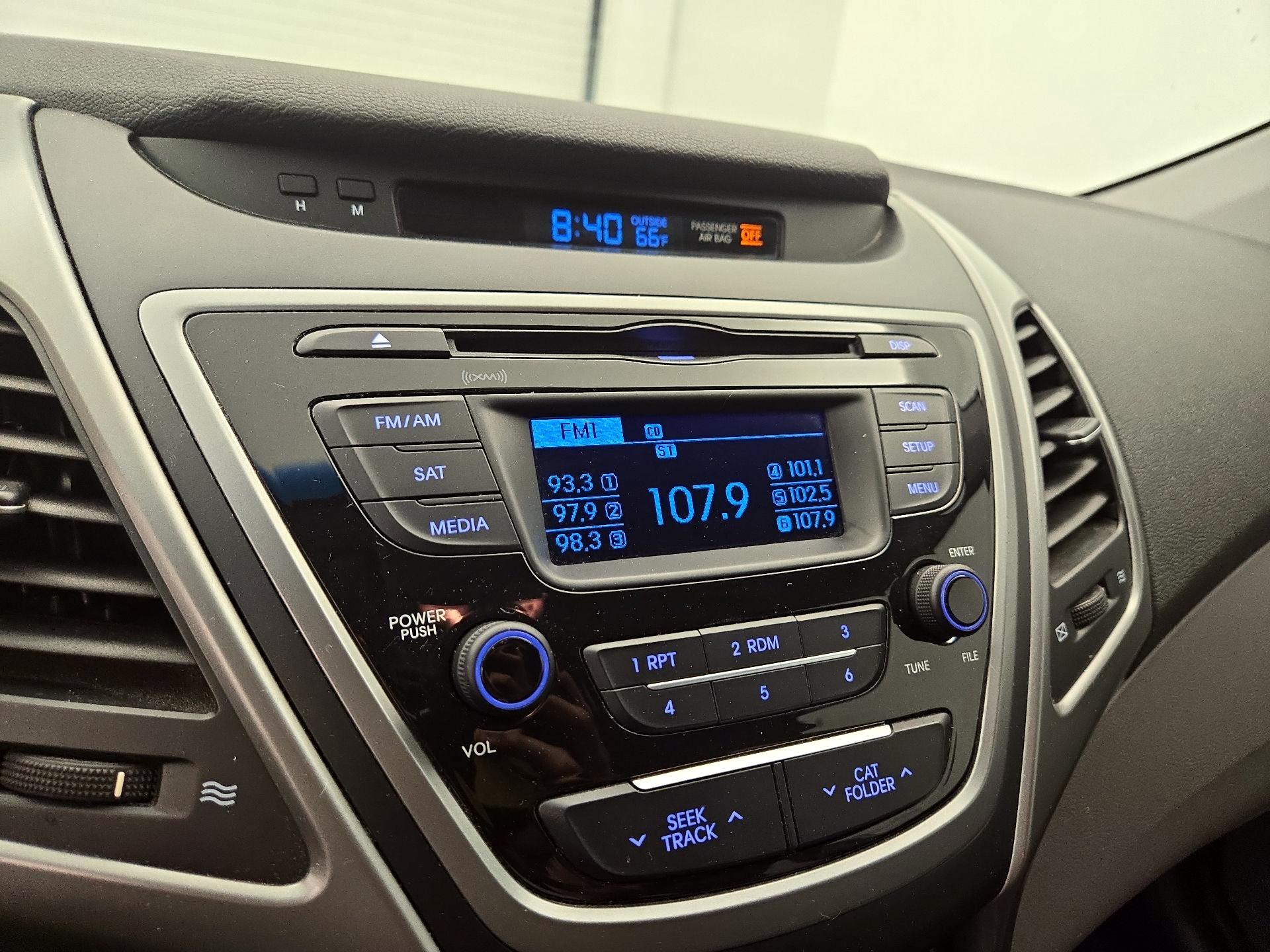 Thumbnail: 2015 Hyundai Elantra - 14