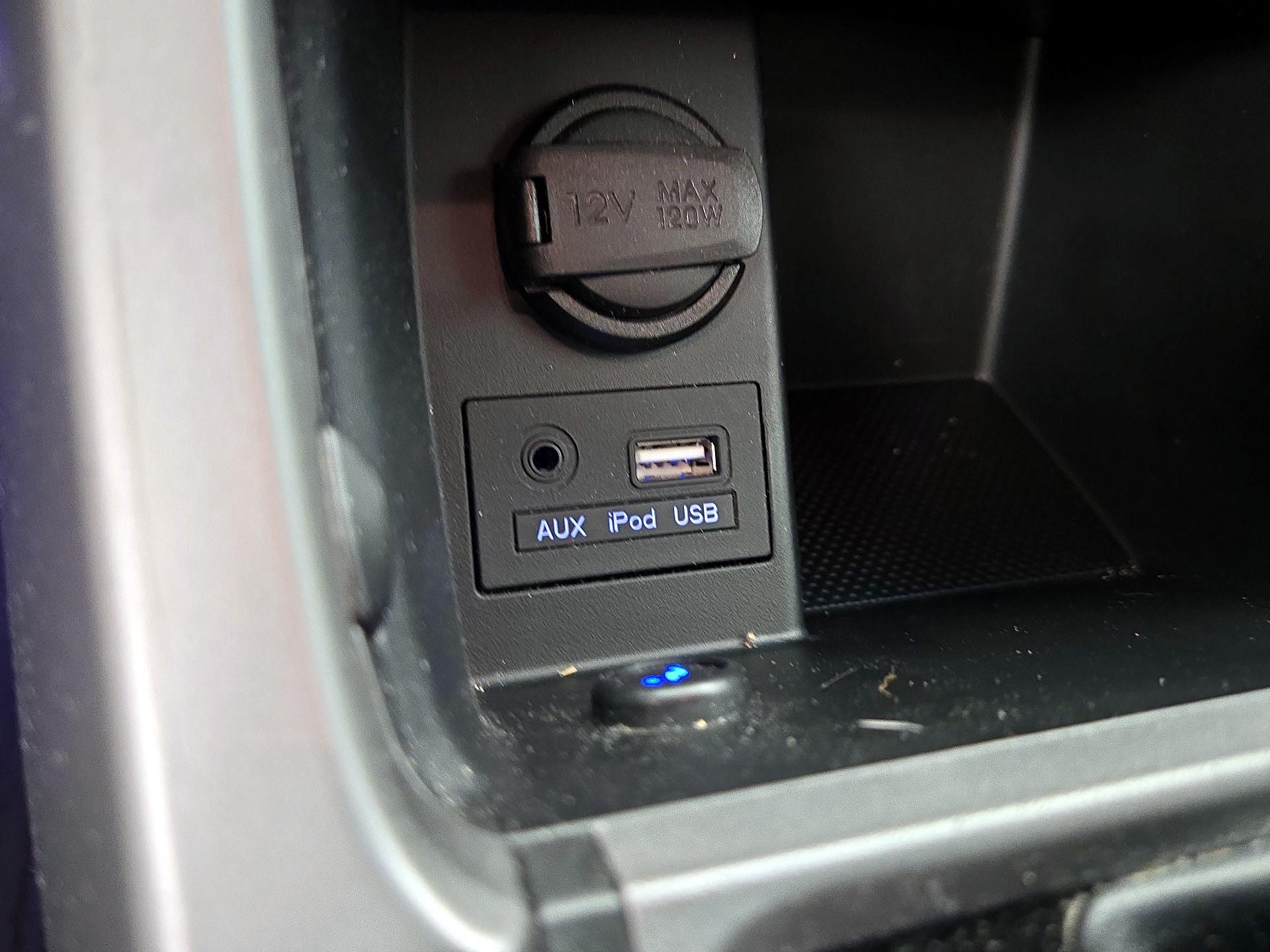 Thumbnail: 2015 Hyundai Elantra - 17