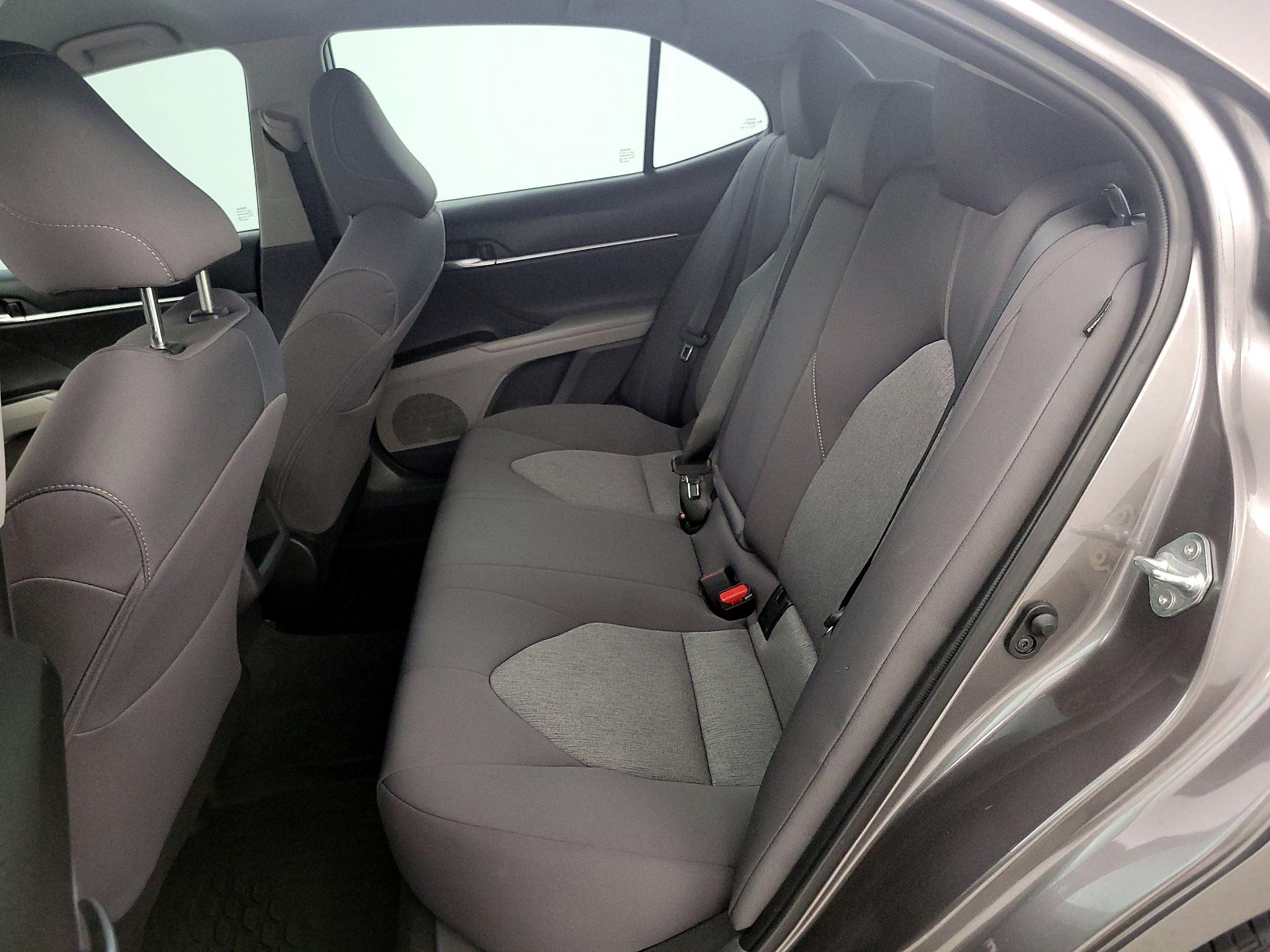 Thumbnail: 2022 Toyota Camry - 19