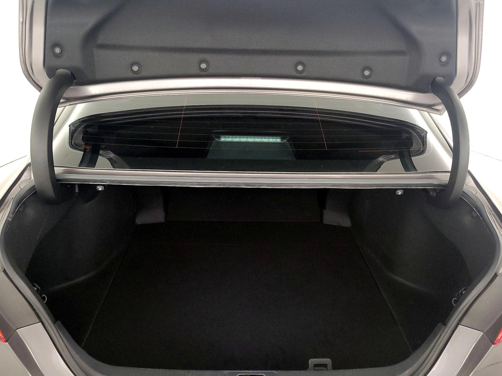 Thumbnail: 2022 Toyota Camry - 20