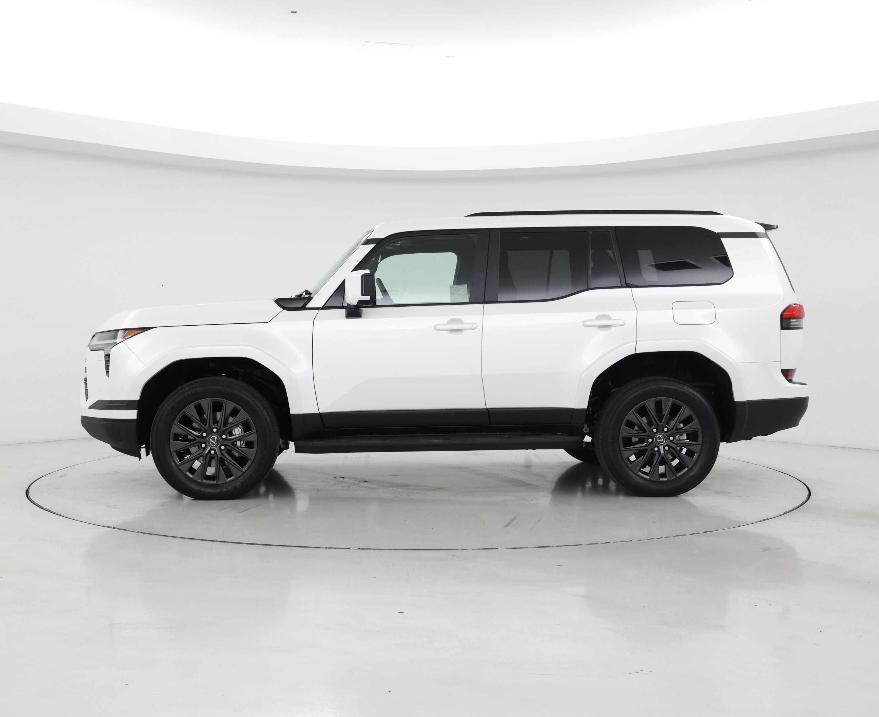 Thumbnail: 2025 Lexus GX - 3