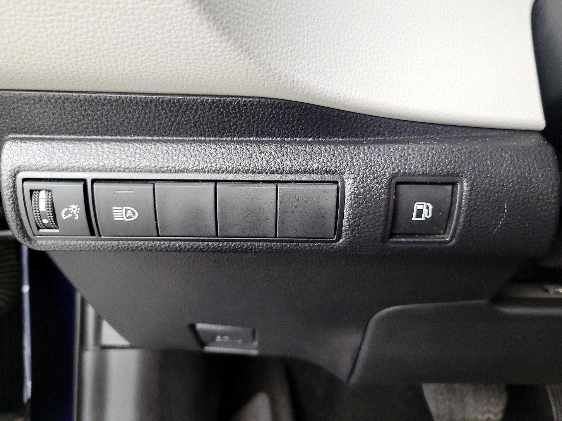 Thumbnail: 2023 Toyota Corolla - 13