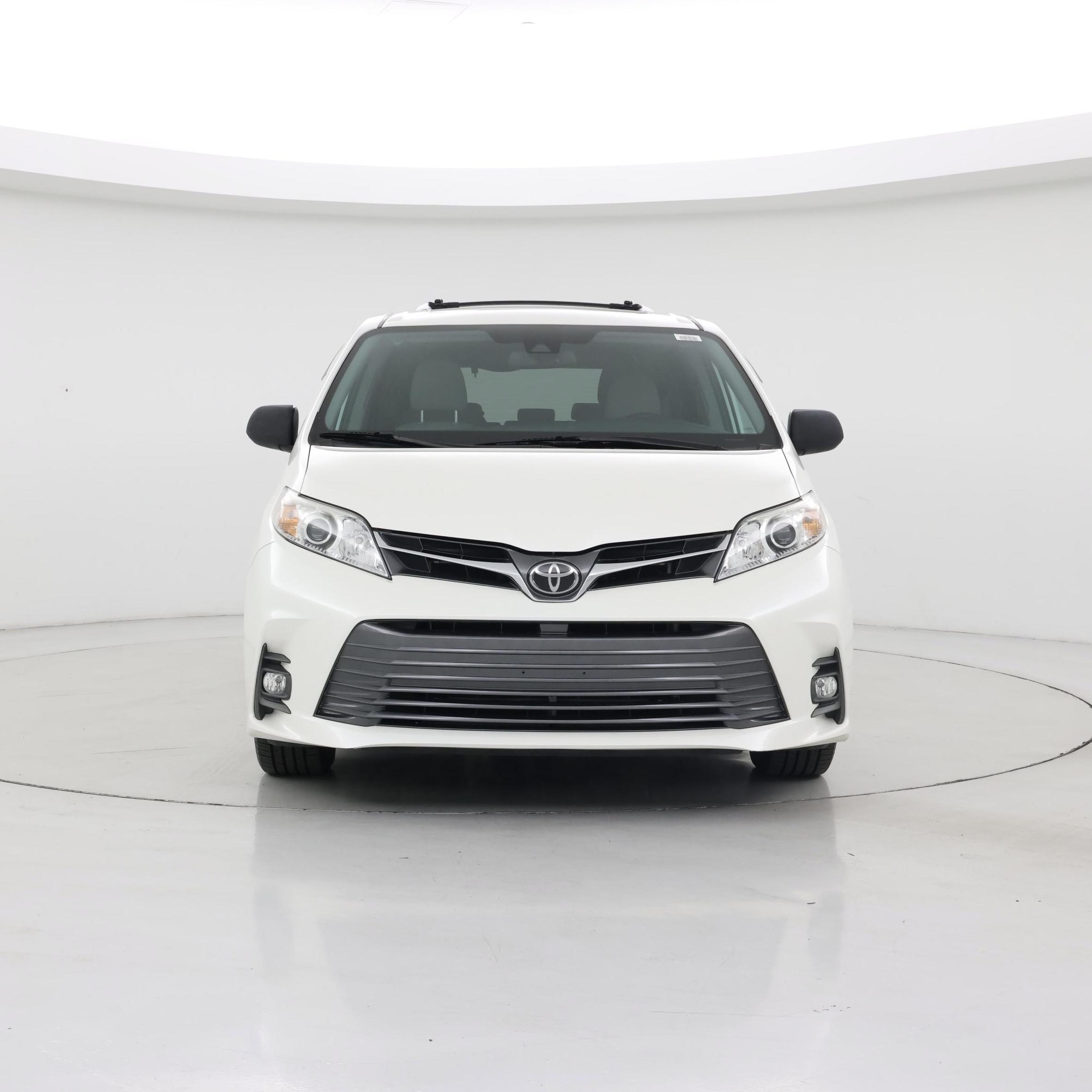 Thumbnail: 2020 Toyota Sienna - 5