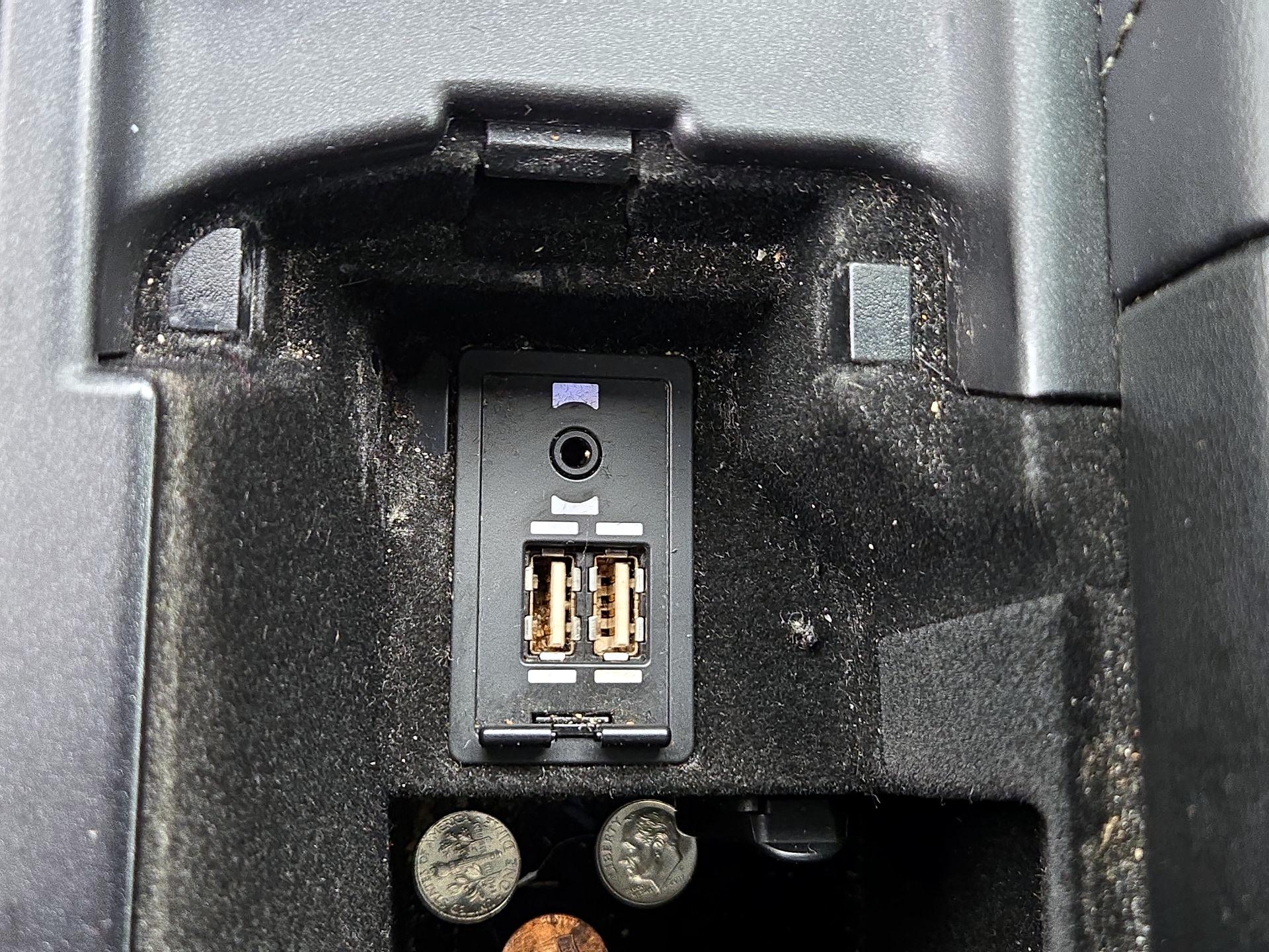 Thumbnail: 2020 Lexus IS - 19