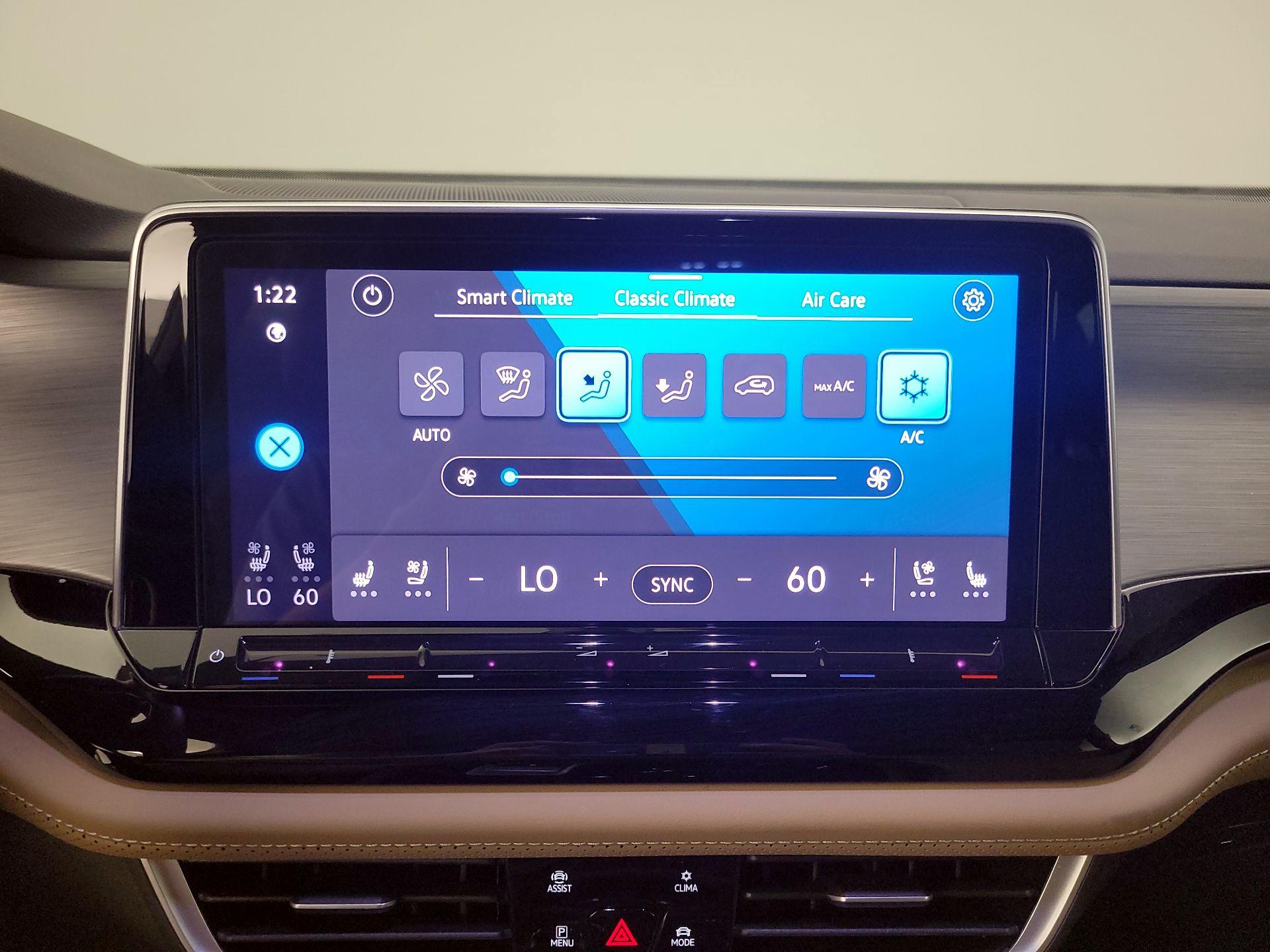 Thumbnail: 2024 Volkswagen Atlas - 16