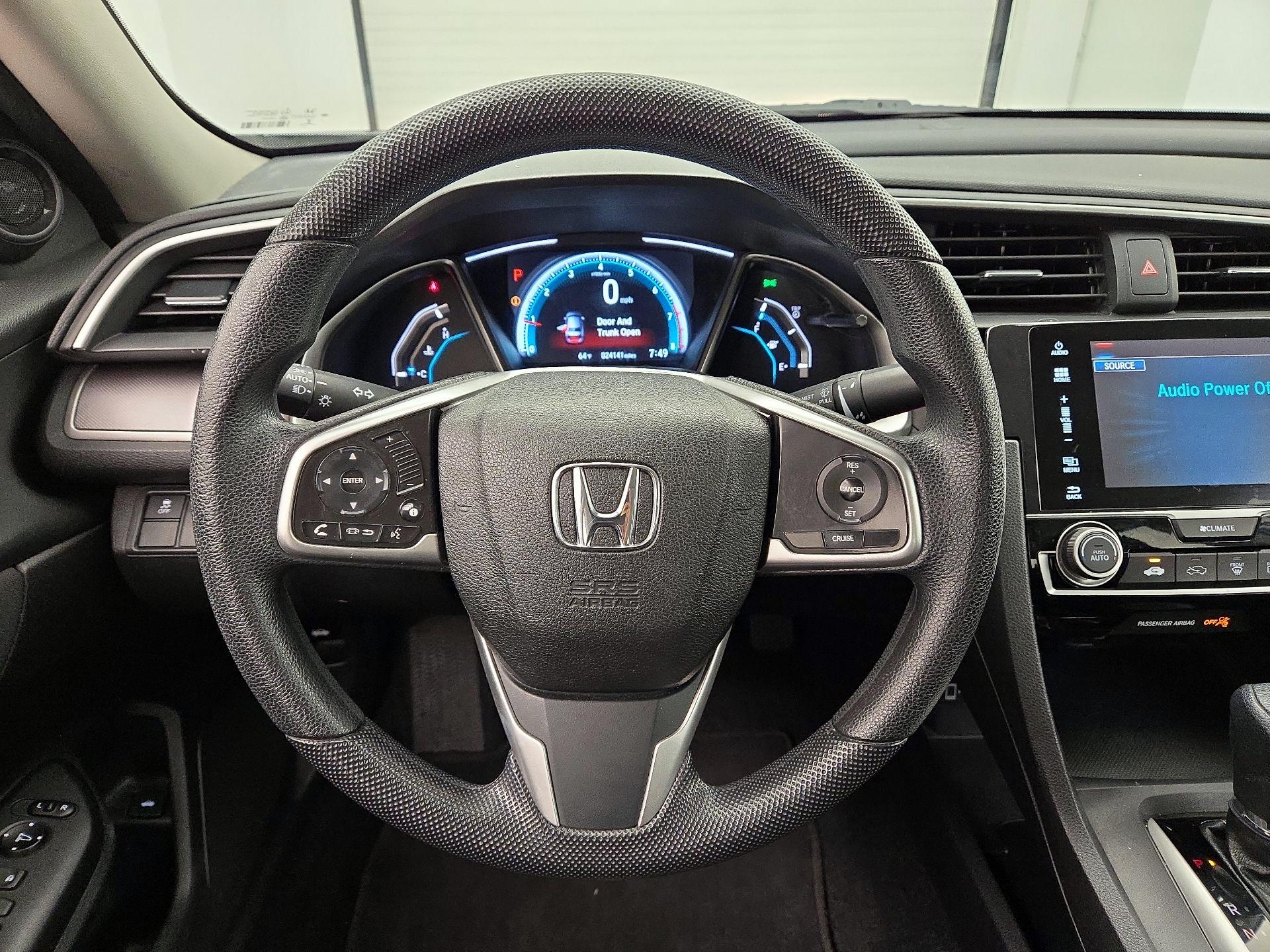 Thumbnail: 2017 Honda Civic - 10