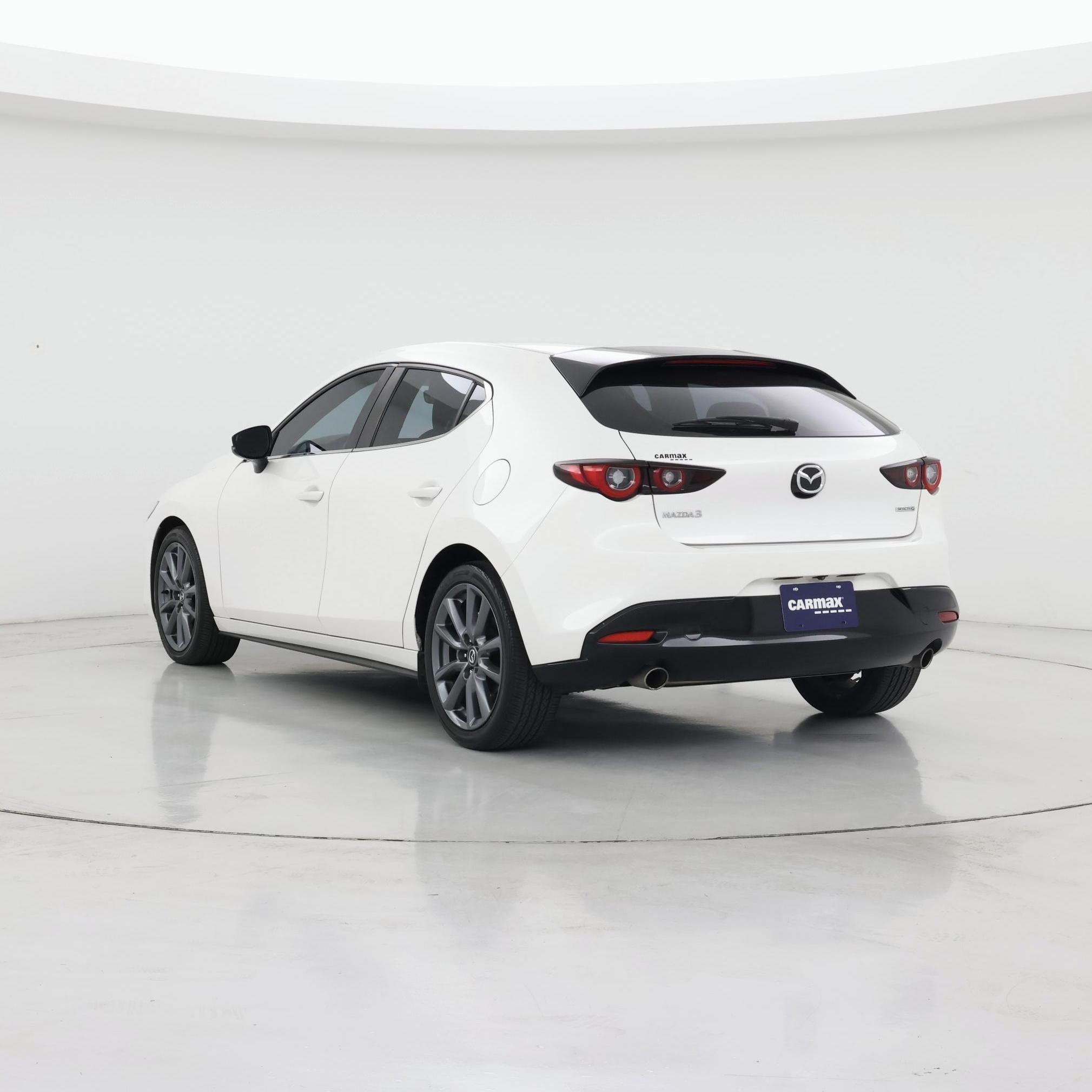 Thumbnail: 2022 Mazda Mazda3 - 2