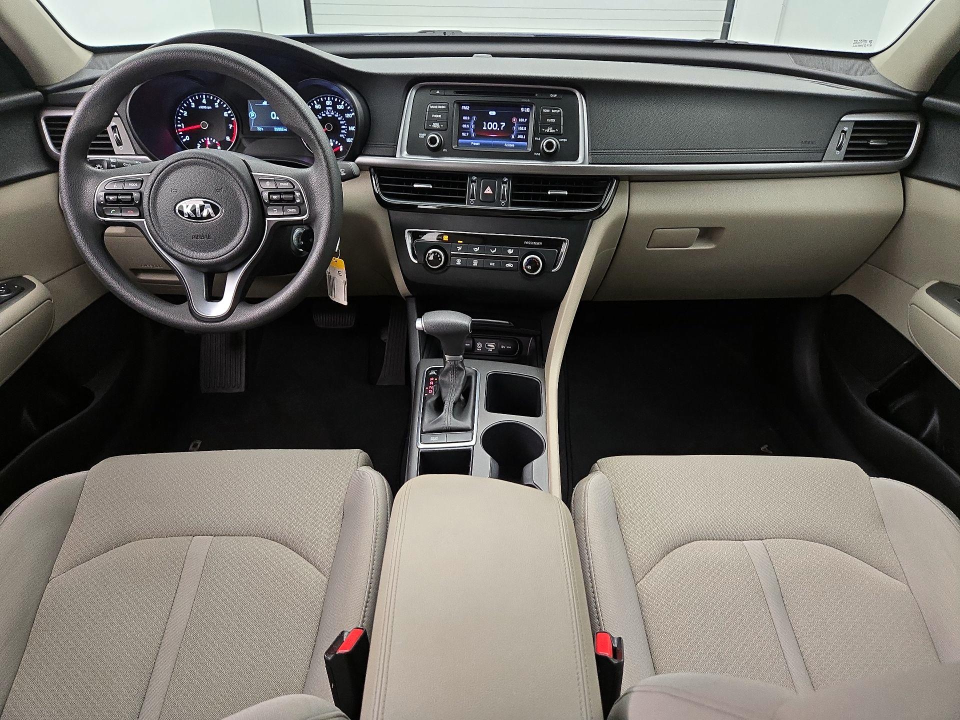 Thumbnail: 2017 Kia Optima - 9