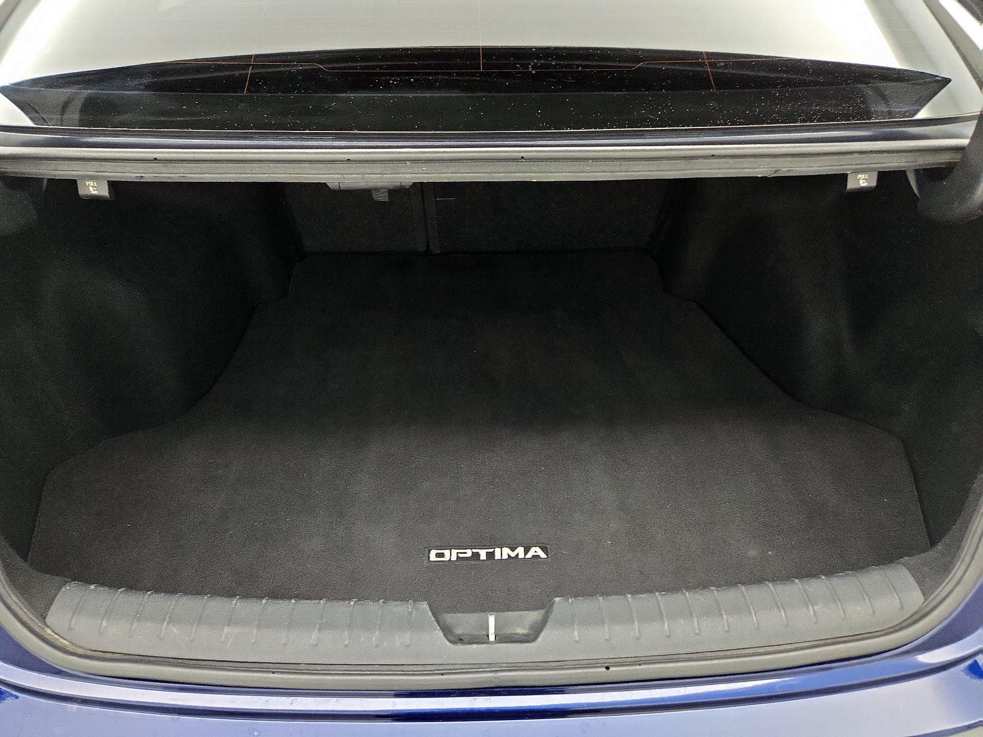 Thumbnail: 2017 Kia Optima - 20